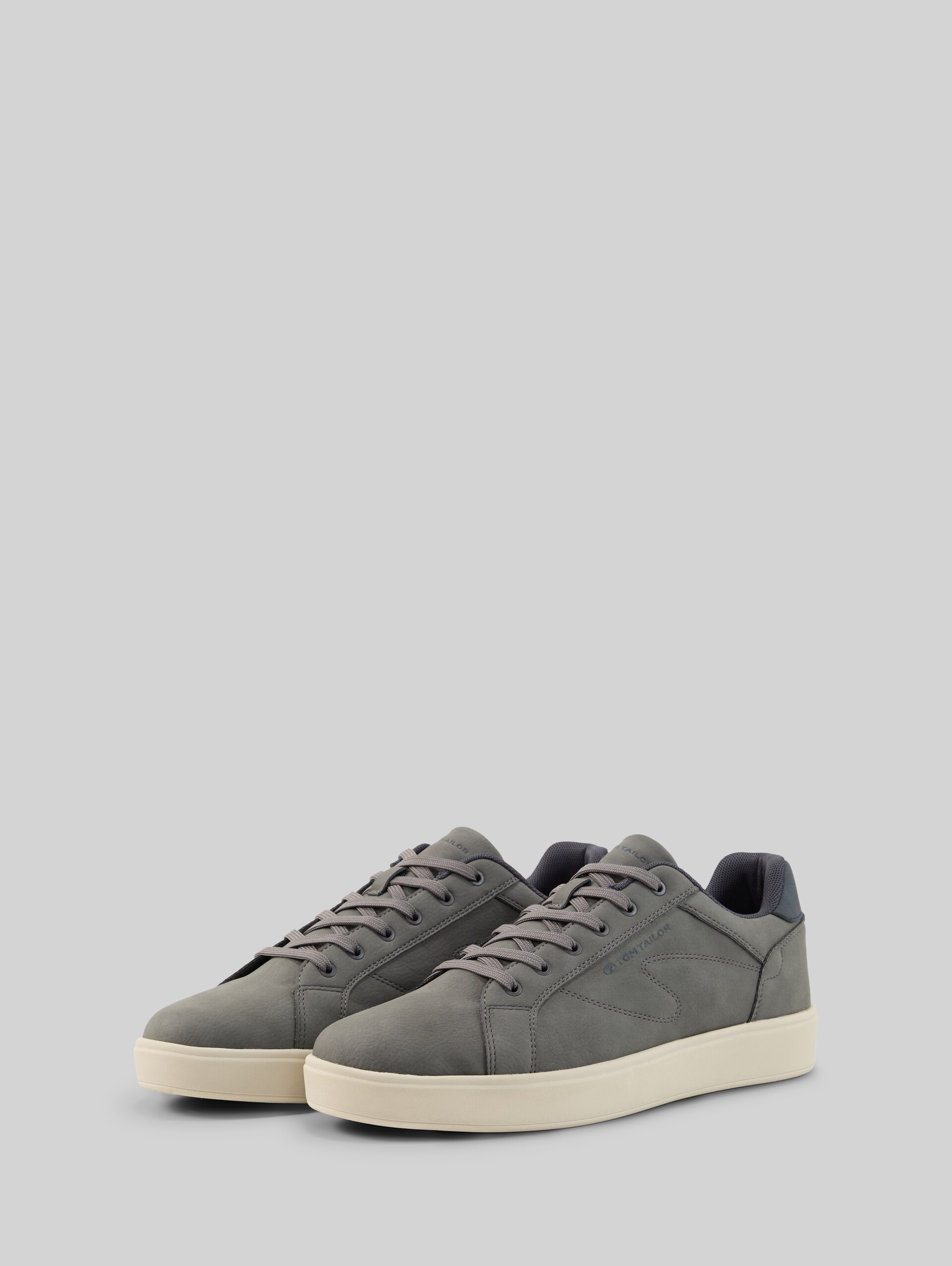 Baskets en simili cuir - grey - vue latérale du produit