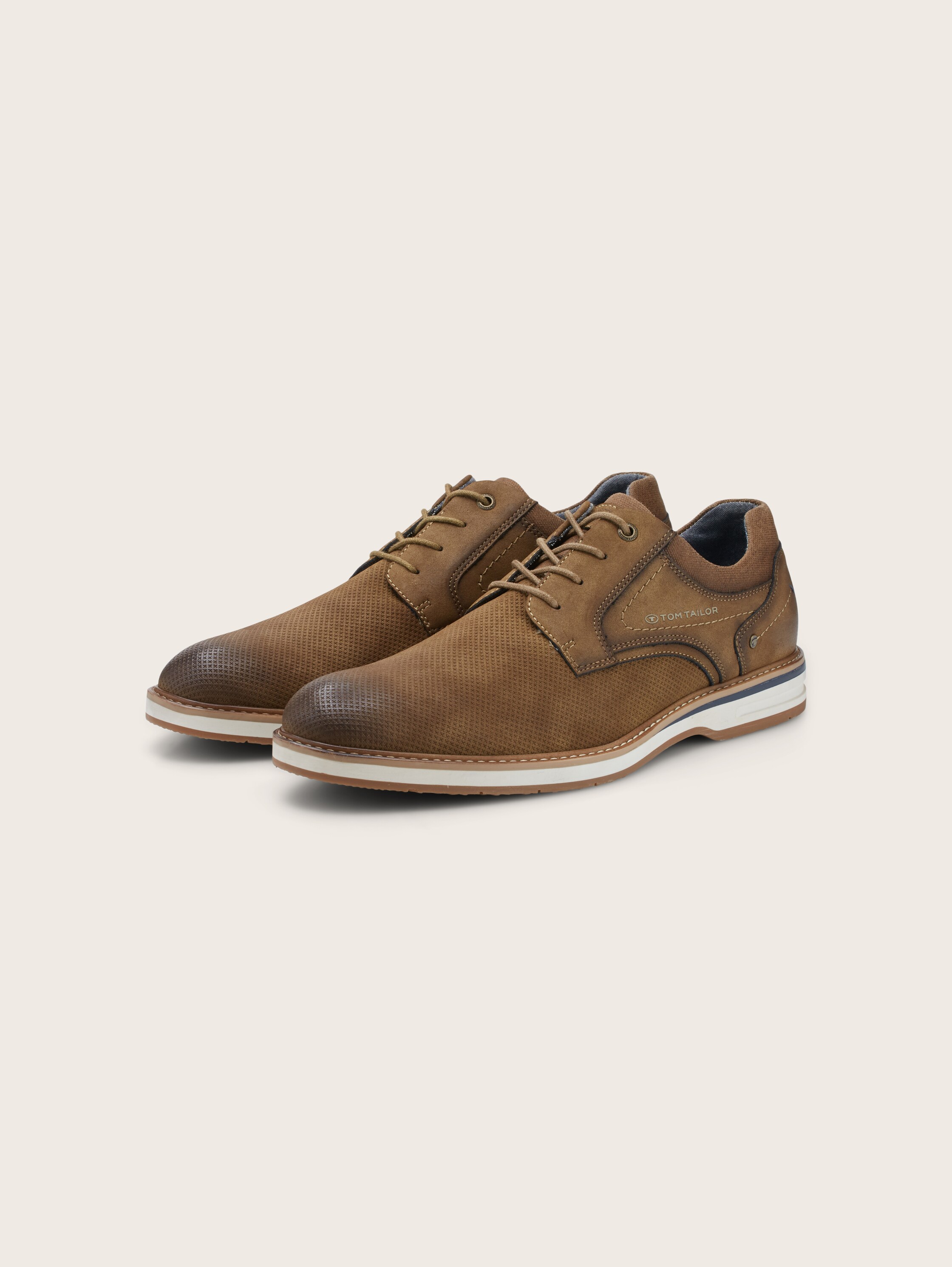 Schnürschuhe - 1