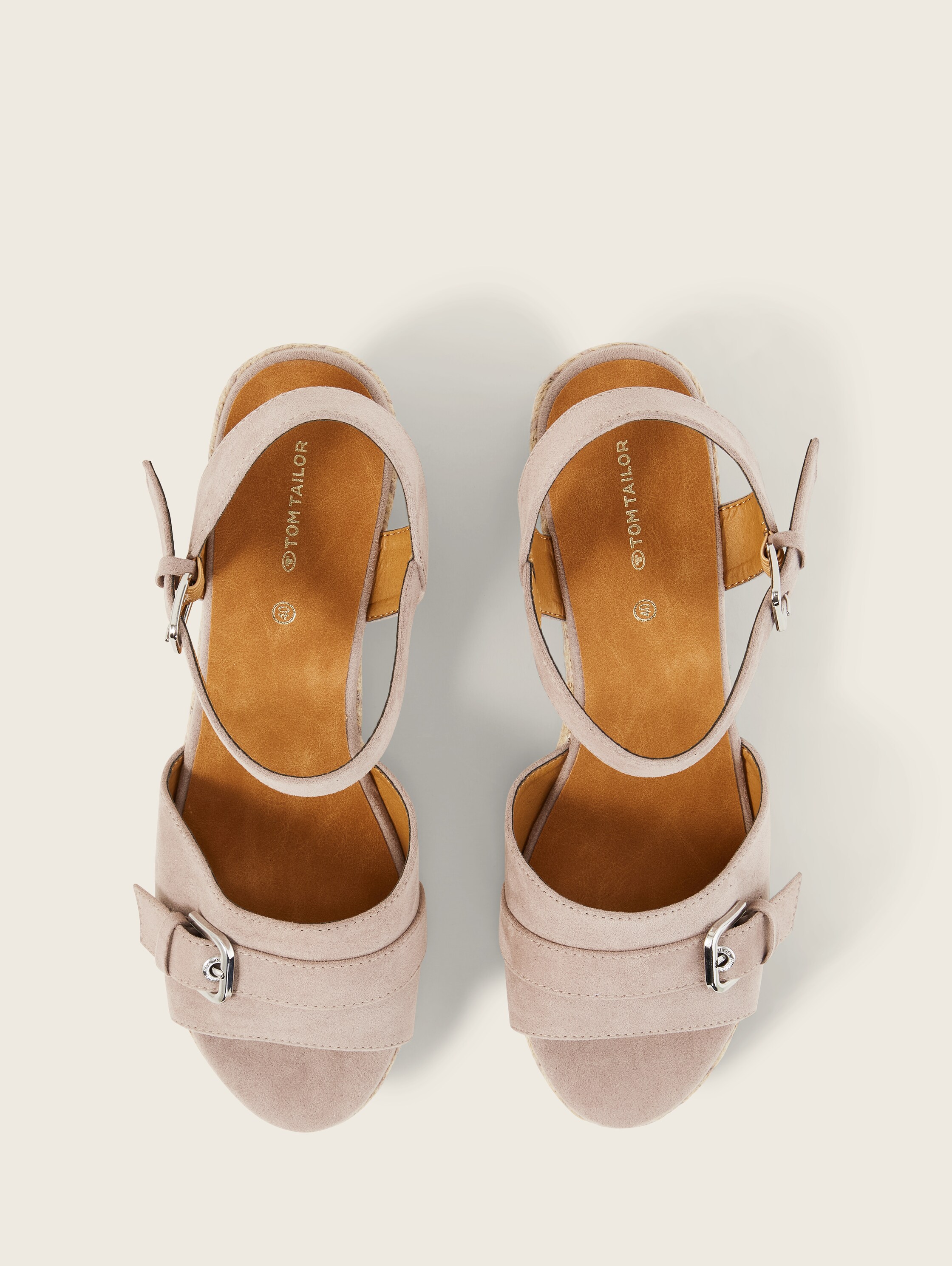 Sandalen mit Keilabsatz - 5