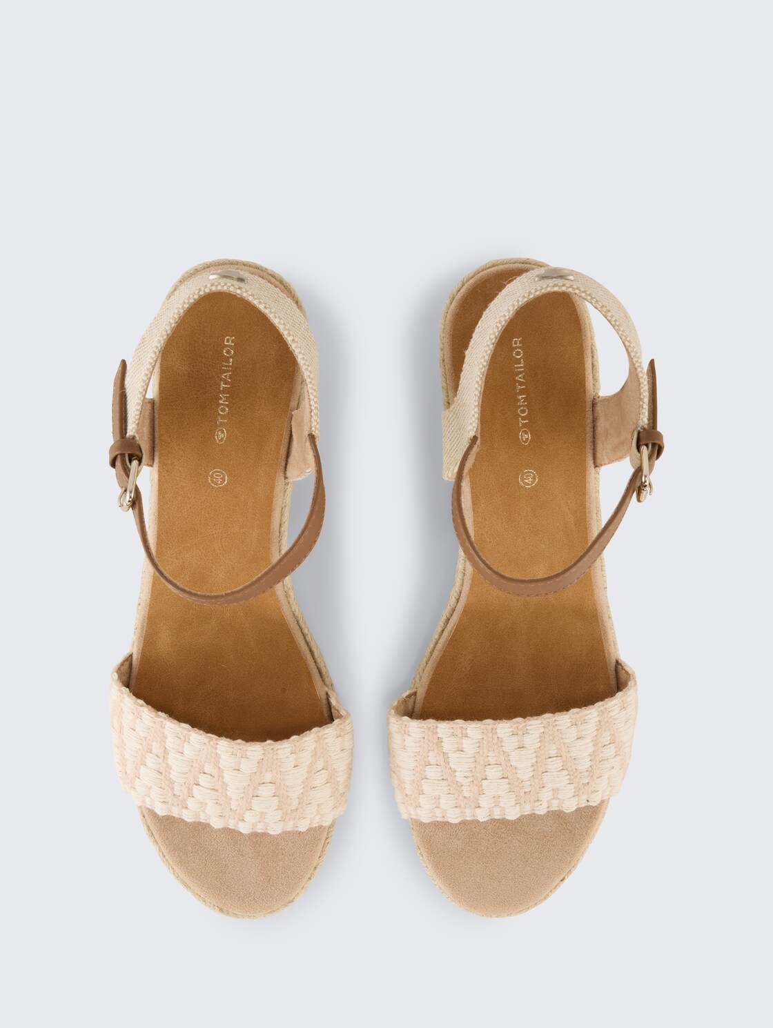 Sandals with wedge heels - offwhite-sand - Product view from top 