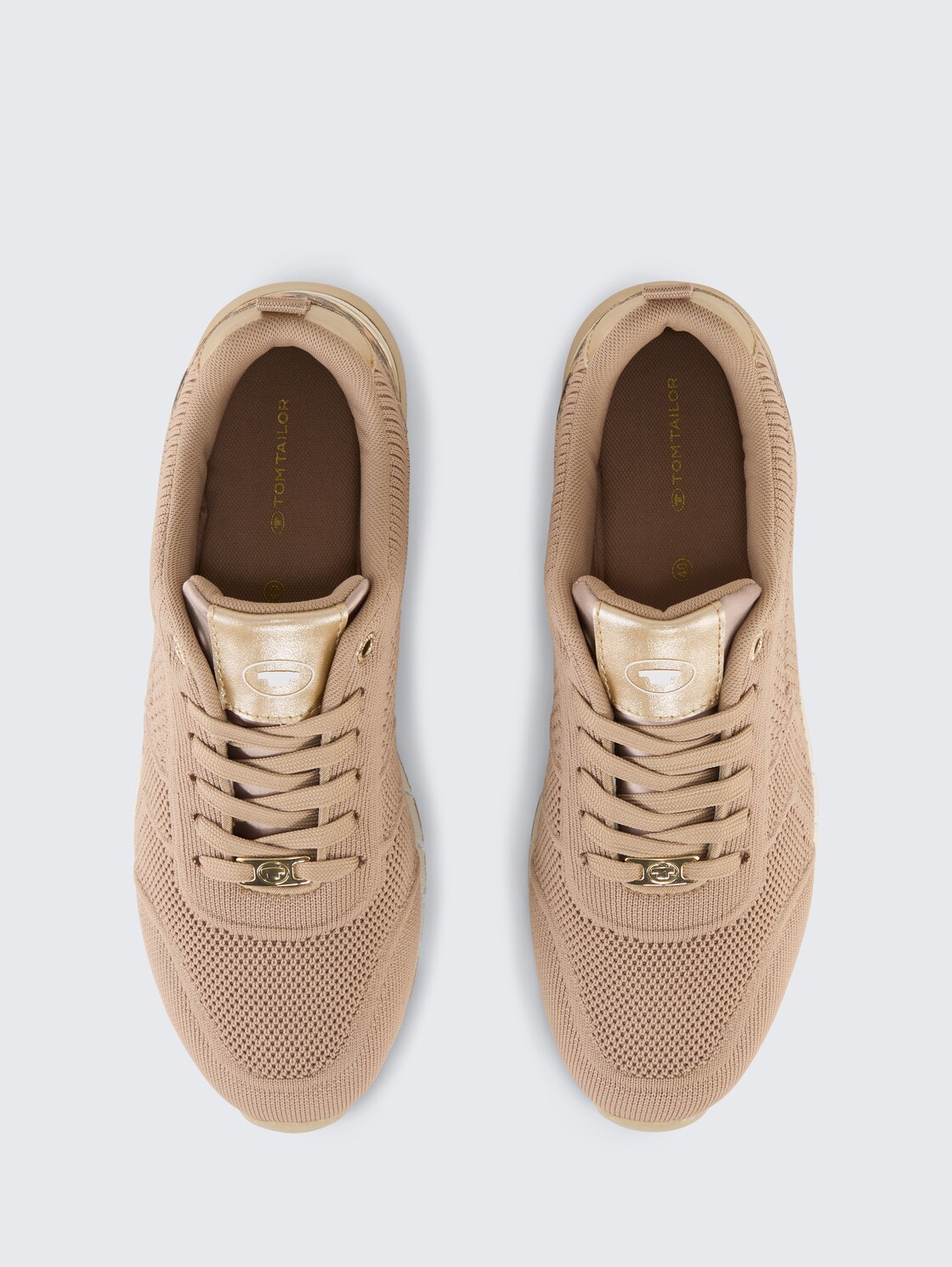 Sneaker mit Mesh-Einsatz - sand - Produkt-Ansicht von oben 