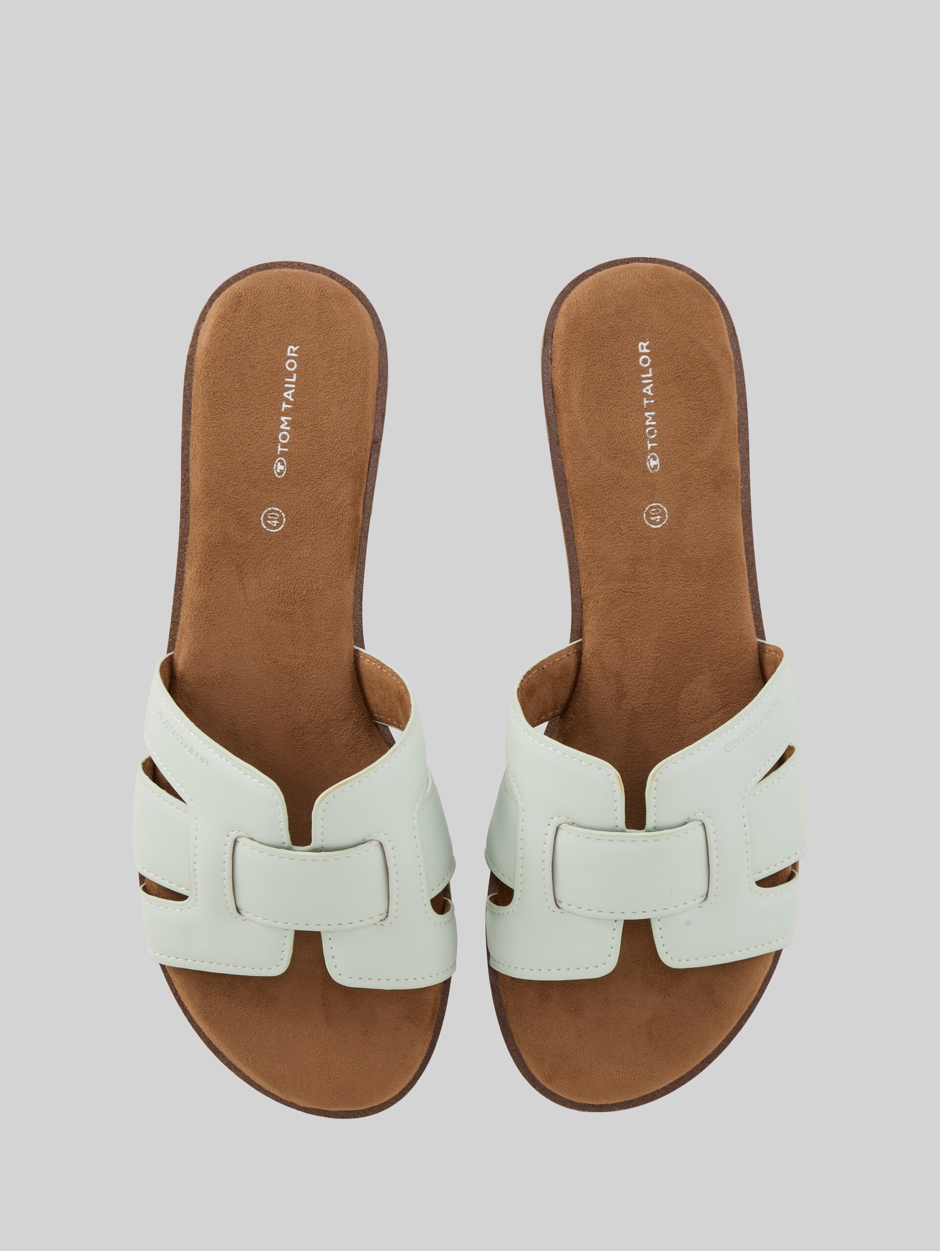 Flat sandals with soft soles - mint - Product view from top 