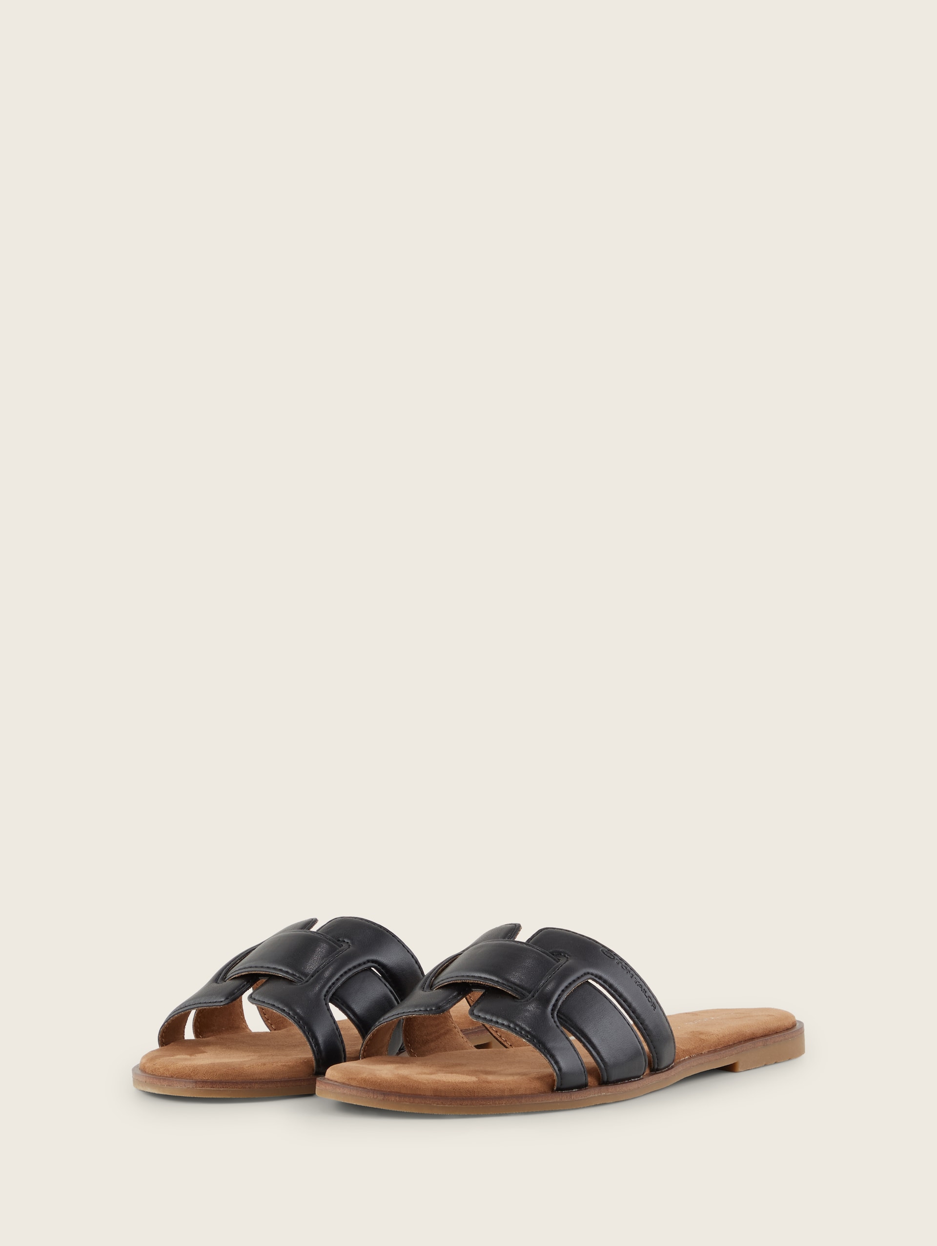 Flache Sandalen mit weicher Sohle - black - seitliche Produkt-Ansicht
