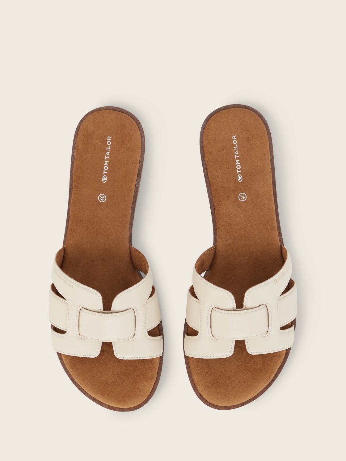 Flache Sandalen mit weicher Sohle - cream - Produkt-Ansicht von oben 