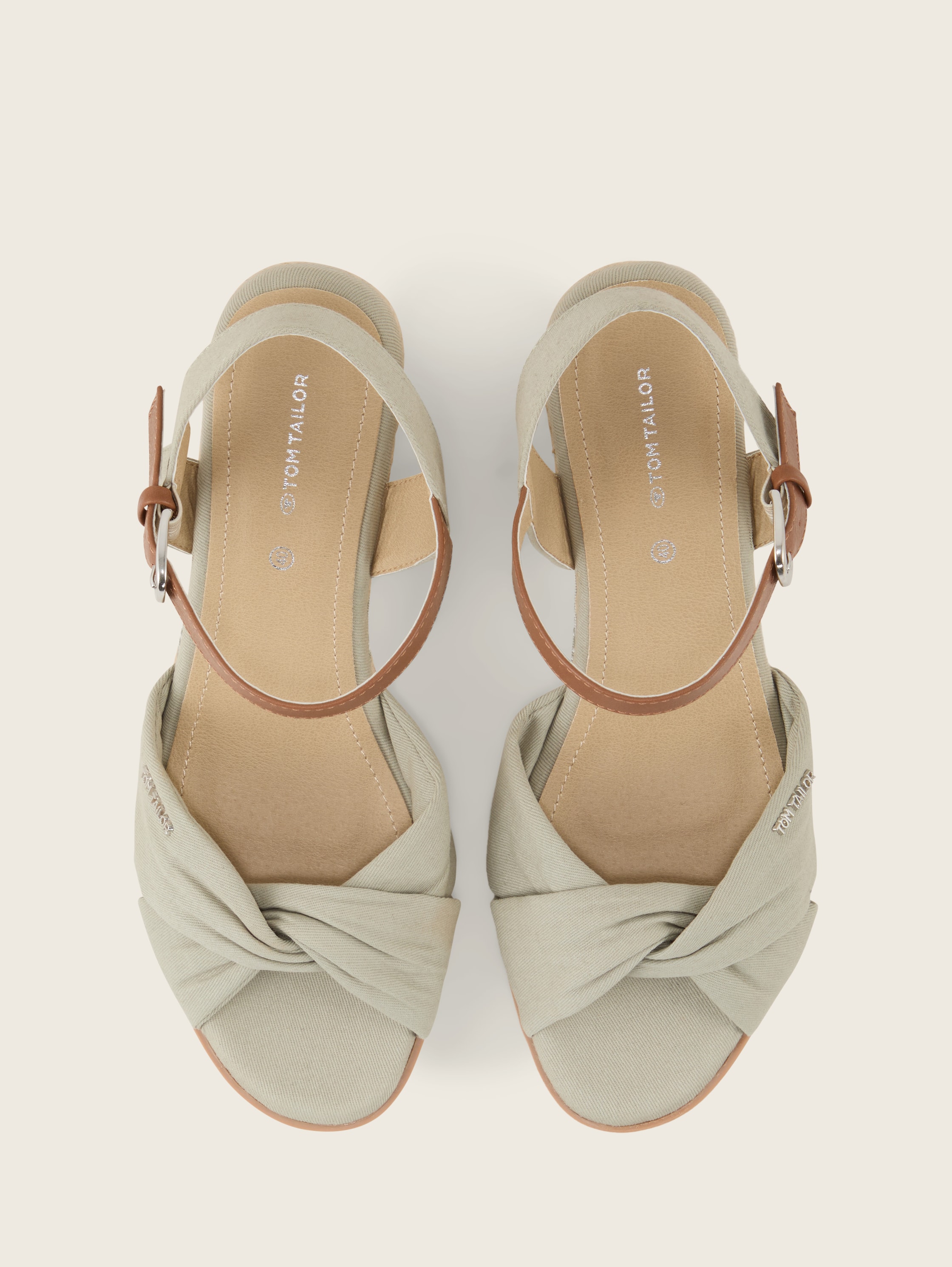 Sandalen mit Keilabsatz - menta - Produkt-Ansicht von oben 