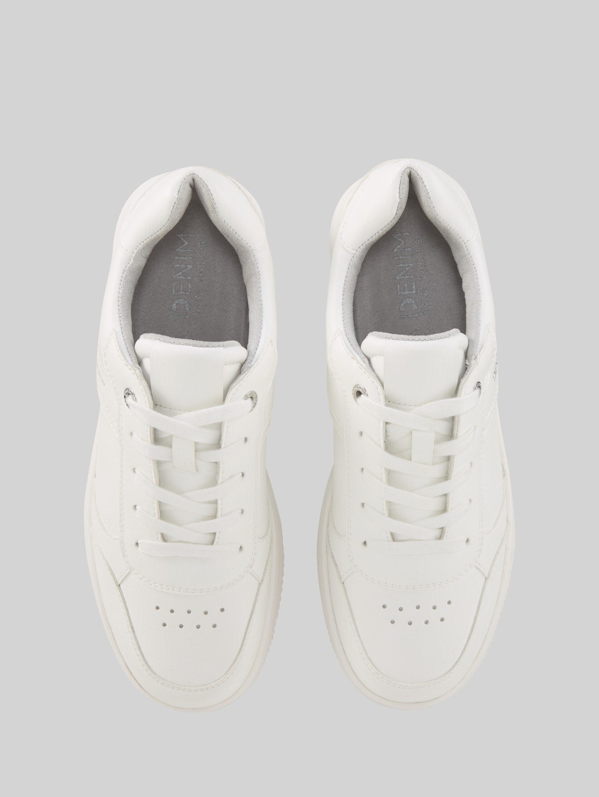 Sneakers with color blocking - white - Product view from top 