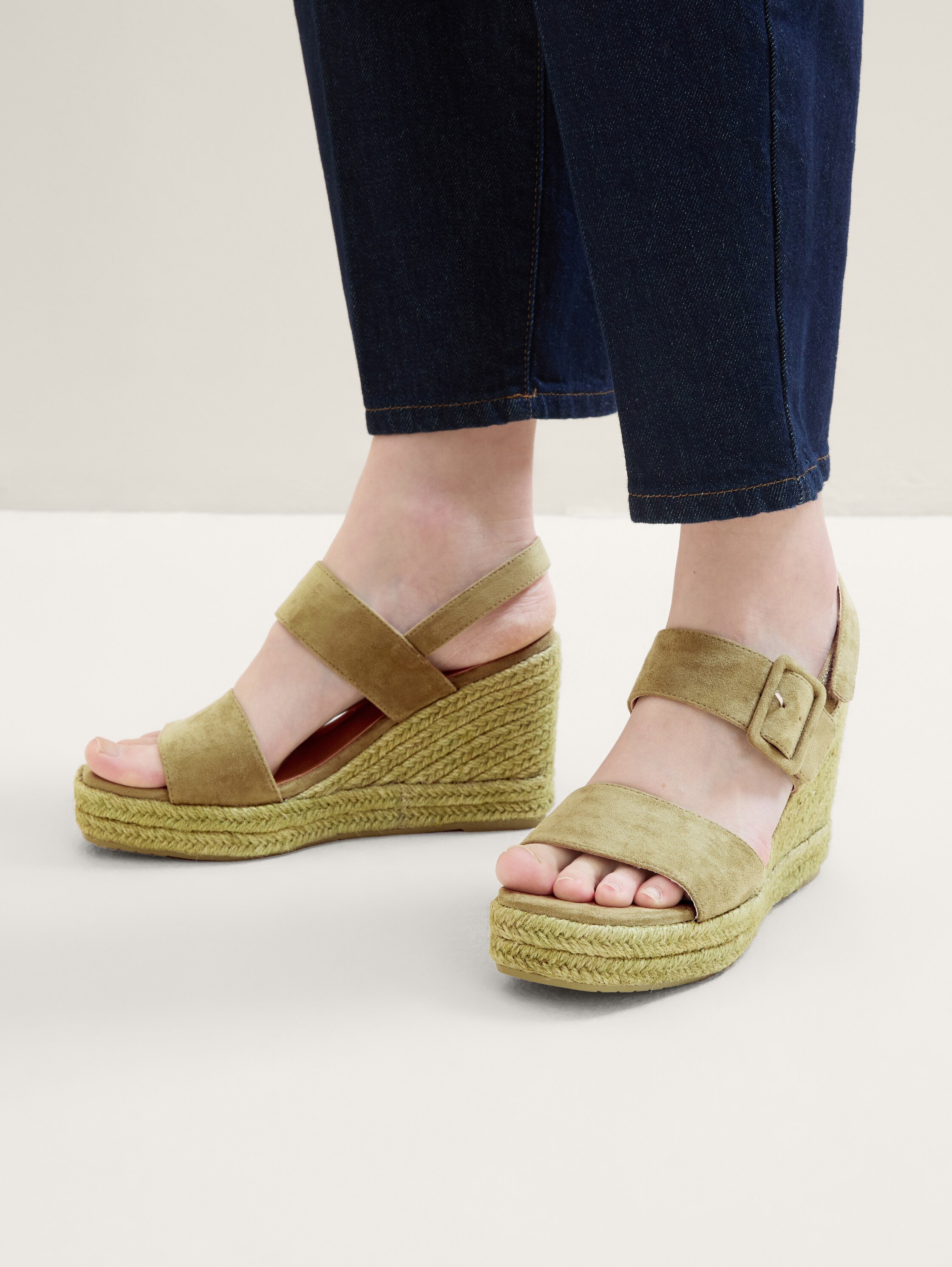 Keilsandalette mit Schnalle - green - 