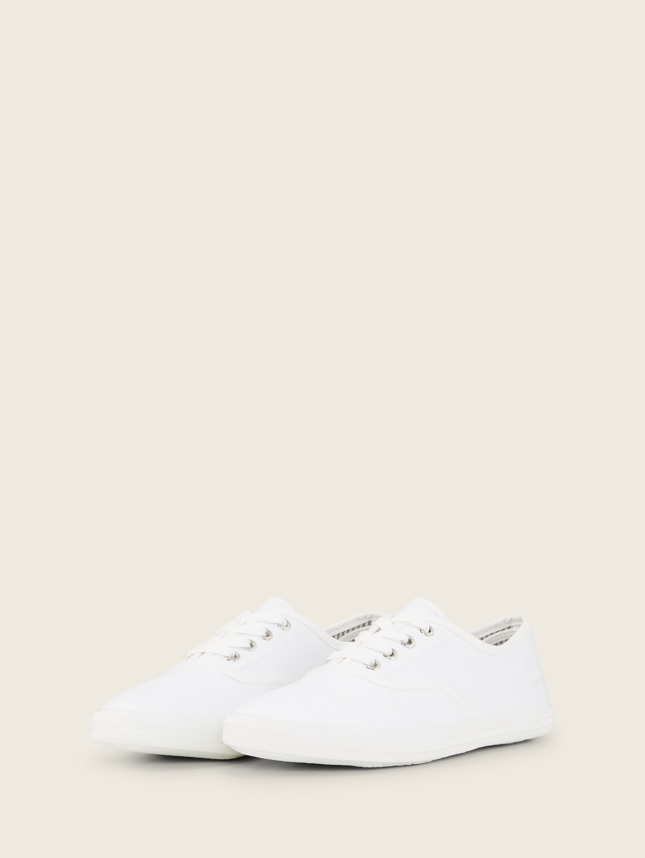 Basic Schnürschuhe - white - seitliche Produkt-Ansicht