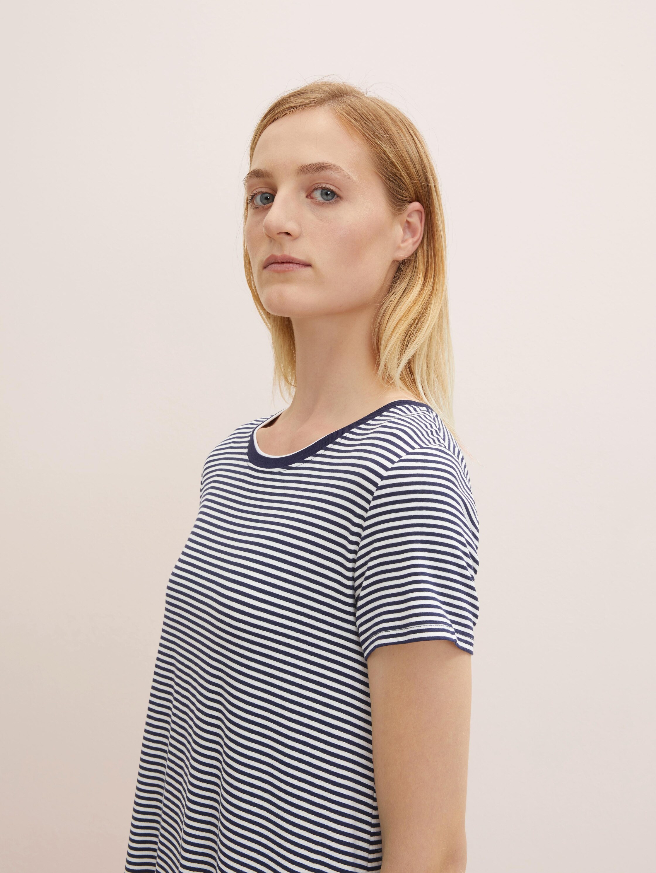 Pyjamajurk met streeppatroon - blue_ring - 