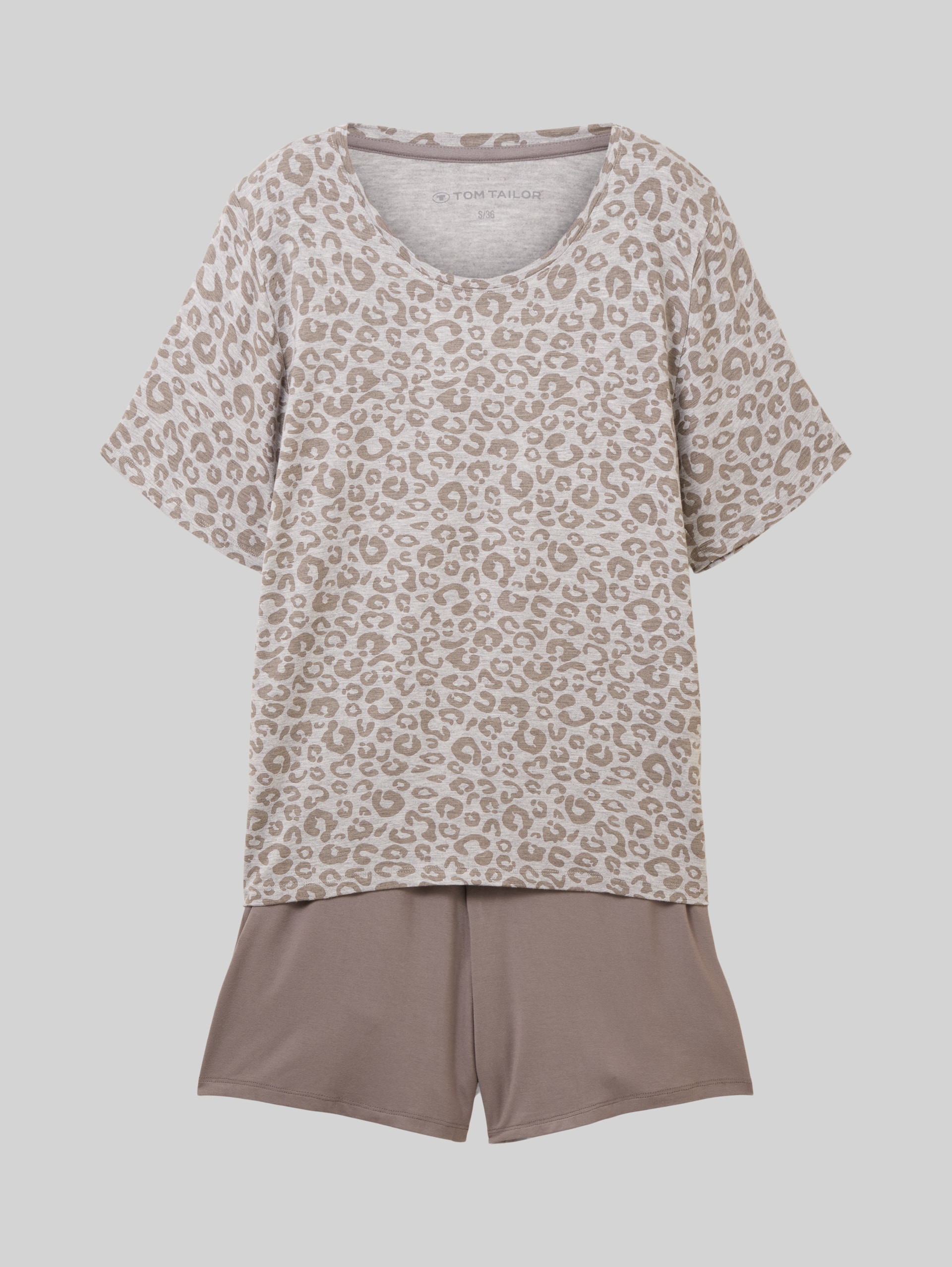 Pyjama set with leopard print - grey-medium-allover - Front product view