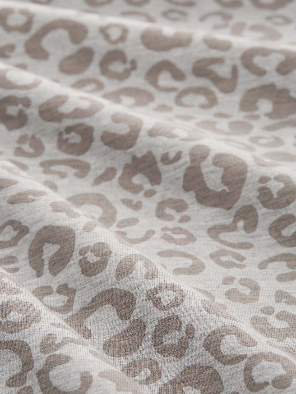 Nachthemd mit Leo-Print - grey-medium-allover - Material-Ansicht
