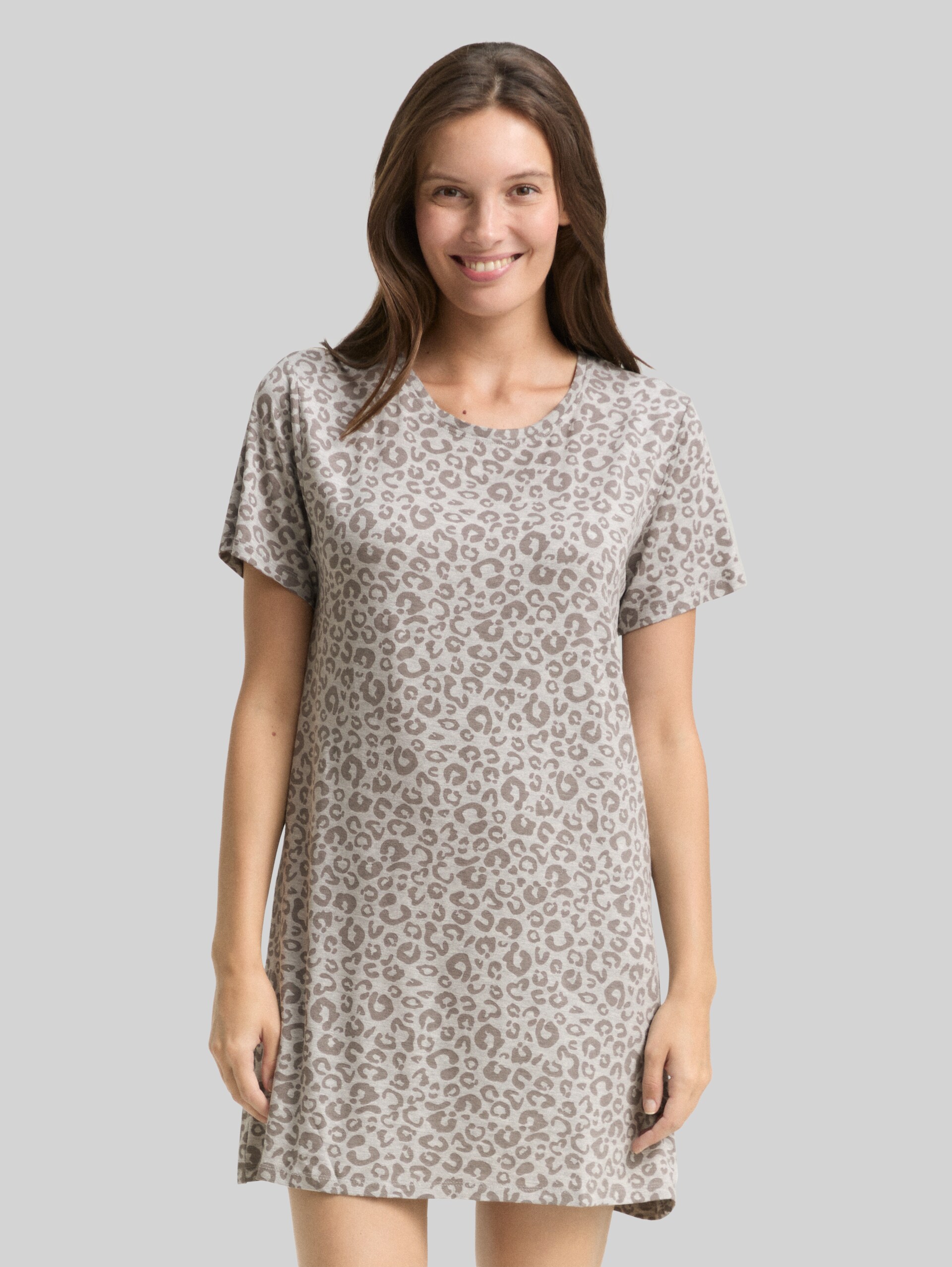 Nightdress with animal print - grey-medium-allover - Model front view