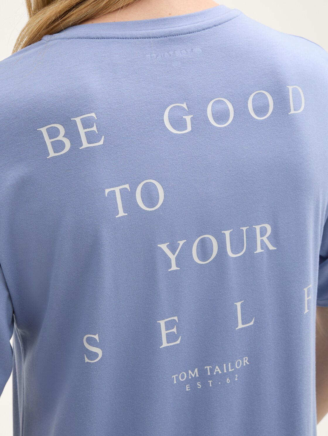 Pyjama-Set mit Allover-Print - blue-medium-allover - Detail-Model-Ansicht