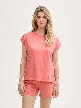 Pyjama-Set mit Text-Print - red-medium-solid - Model-Vorderansicht