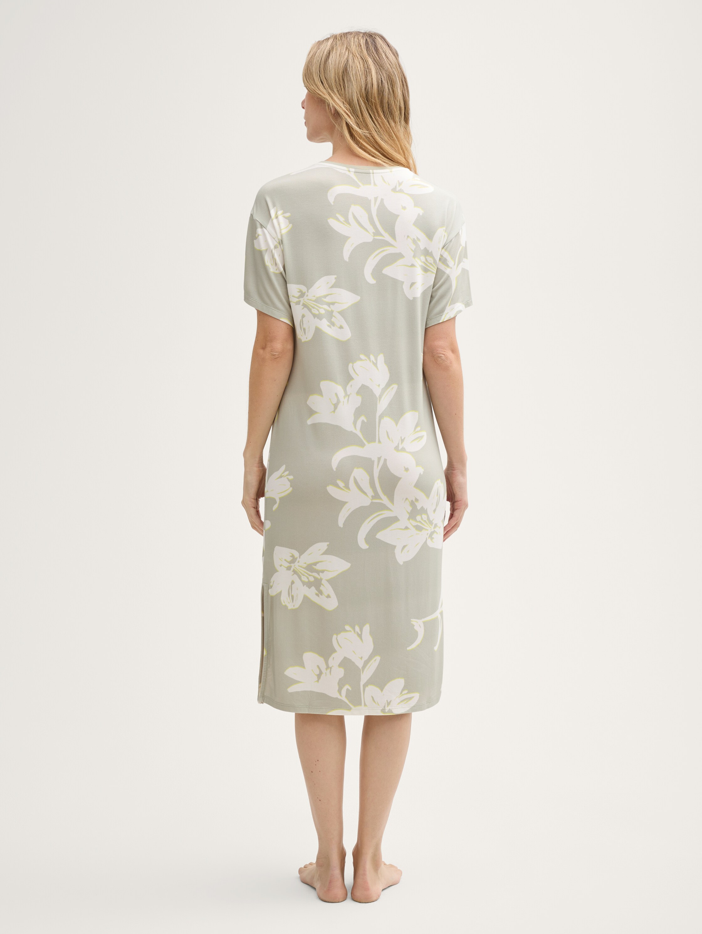 Gemustertes Nachthemd - gruenhellallover - 