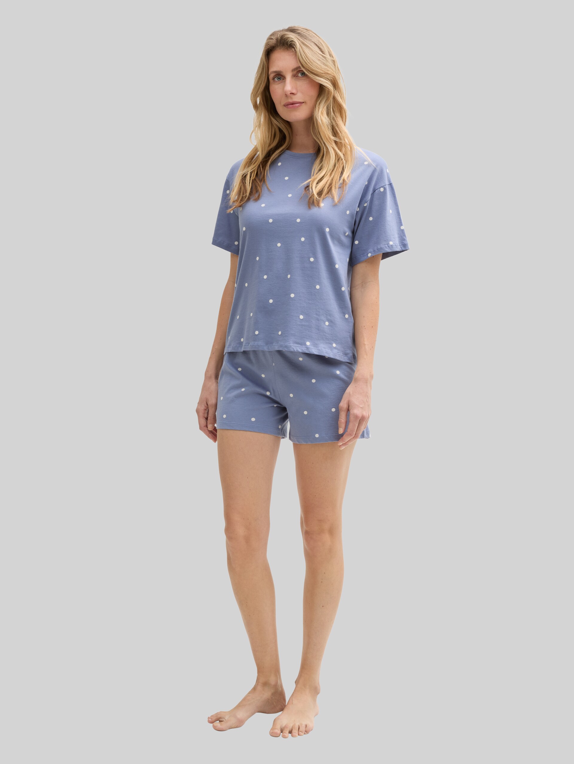 Pyjama set with polka dot pattern - blau-mittel-Punkte - side model view