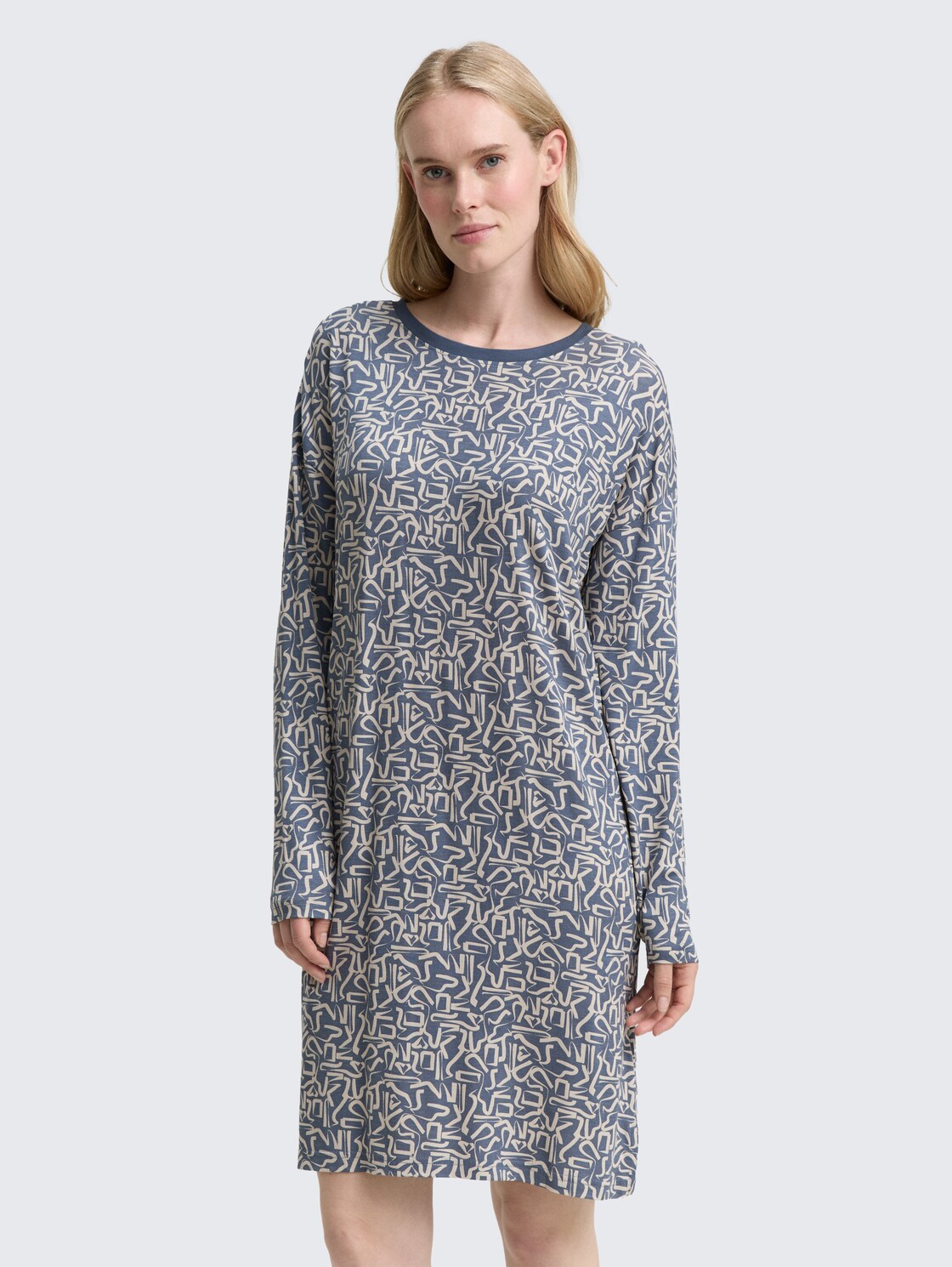 Patterned nightdress - blue-medium-allover - Model front view