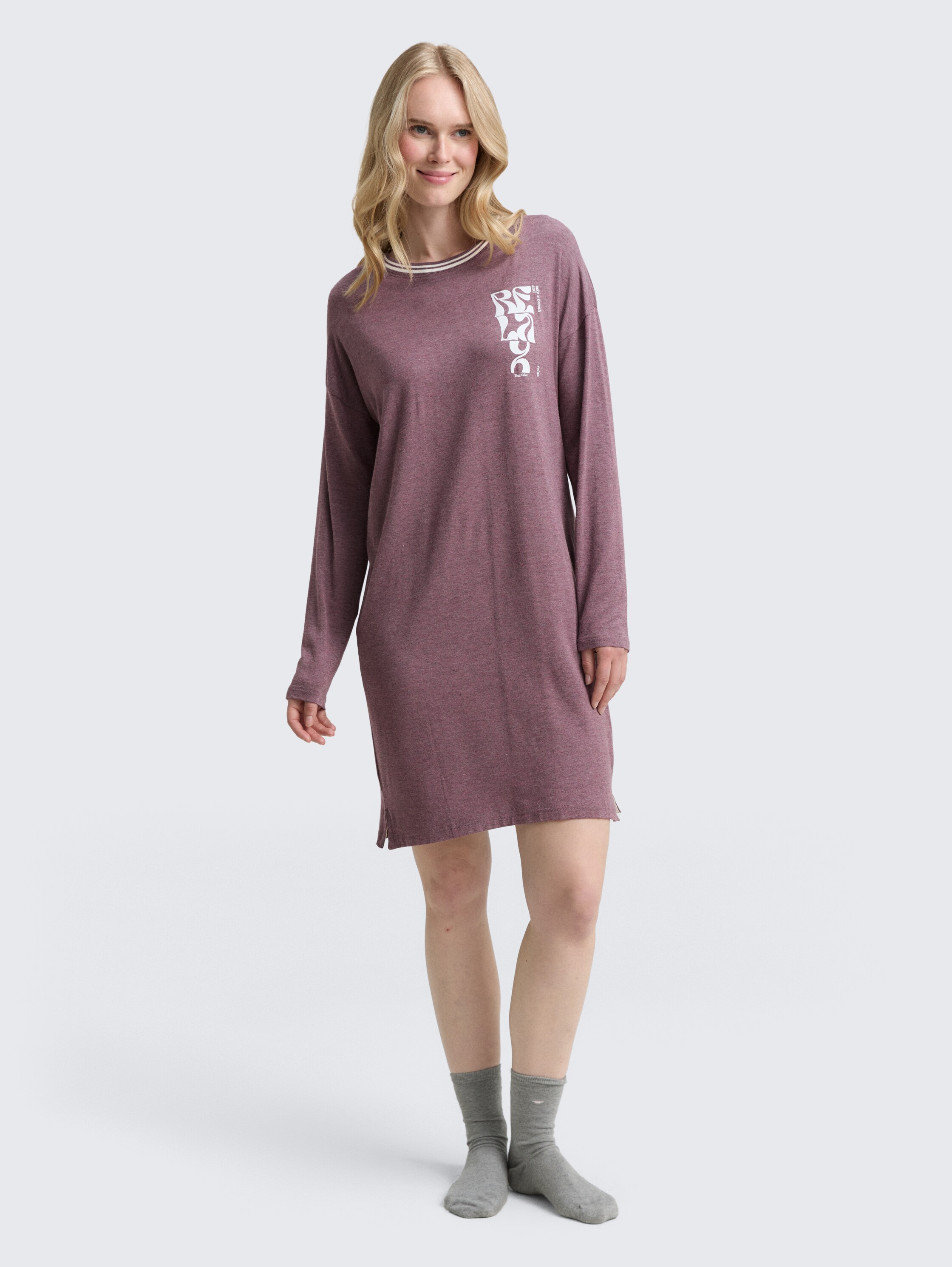 Nachthemd in gemêleerde look - purple-medium-melange - zijaanzicht model