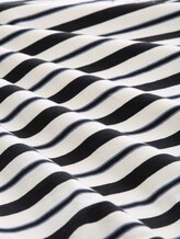 Pyjamaset met streepjesmotief - grey-dark-horizontal stripe - Materiaalweergave