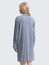 Chemise de nuit à rayures - blue-medium-vertical stripe - Vue arrière du modèle