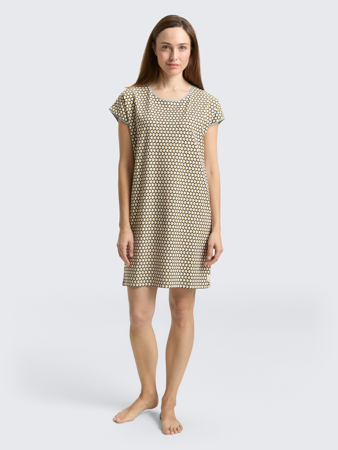 Nachthemd mit Muster - schwarz-mittel-Allover - seitliche Model-Ansicht