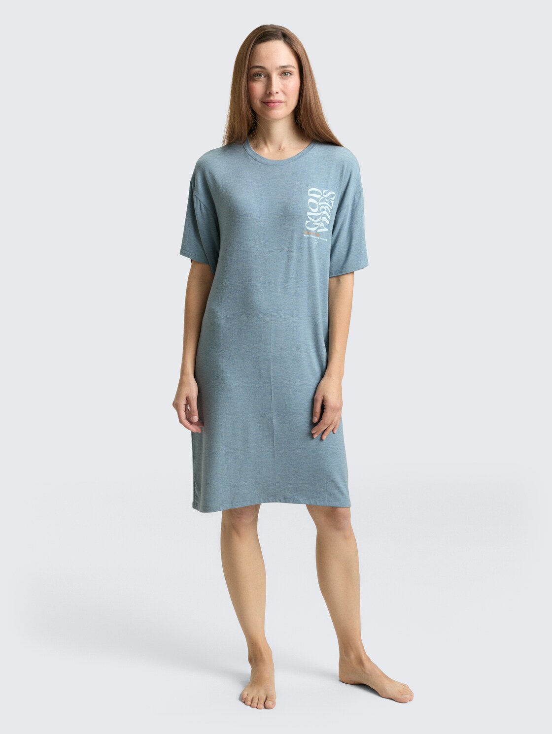 Nachthemd in Melange-Optik - blue-medium-melange - seitliche Model-Ansicht