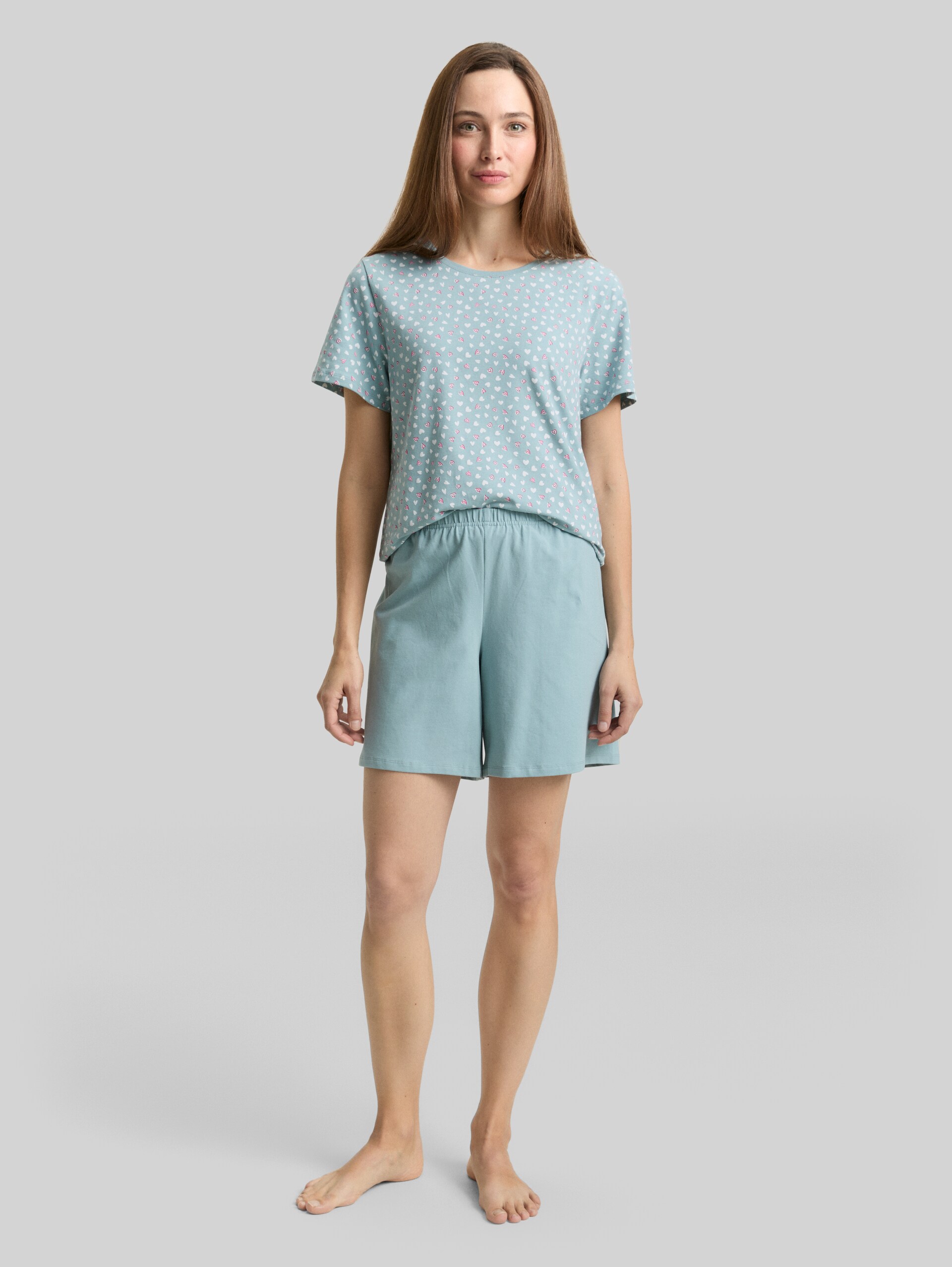 Pyjama set with heart pattern - blue-medium-allover - side model view