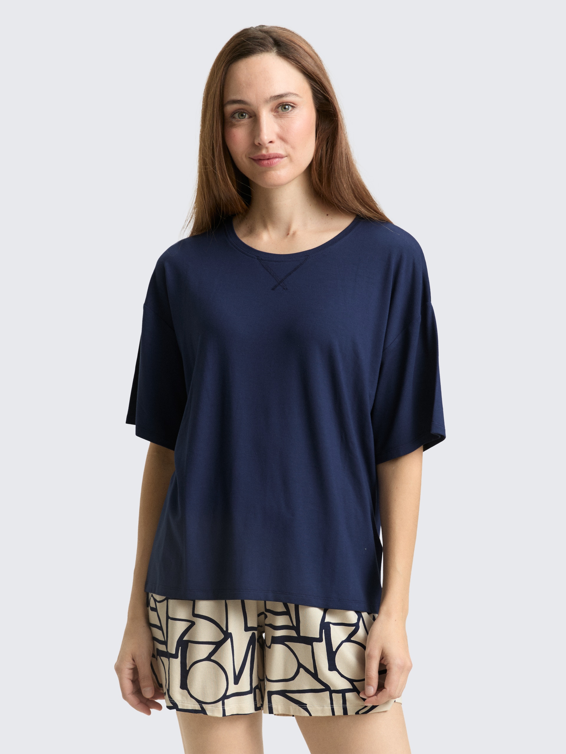 Pyjama set met motief - blue-dark-allover - Model vooraanzicht