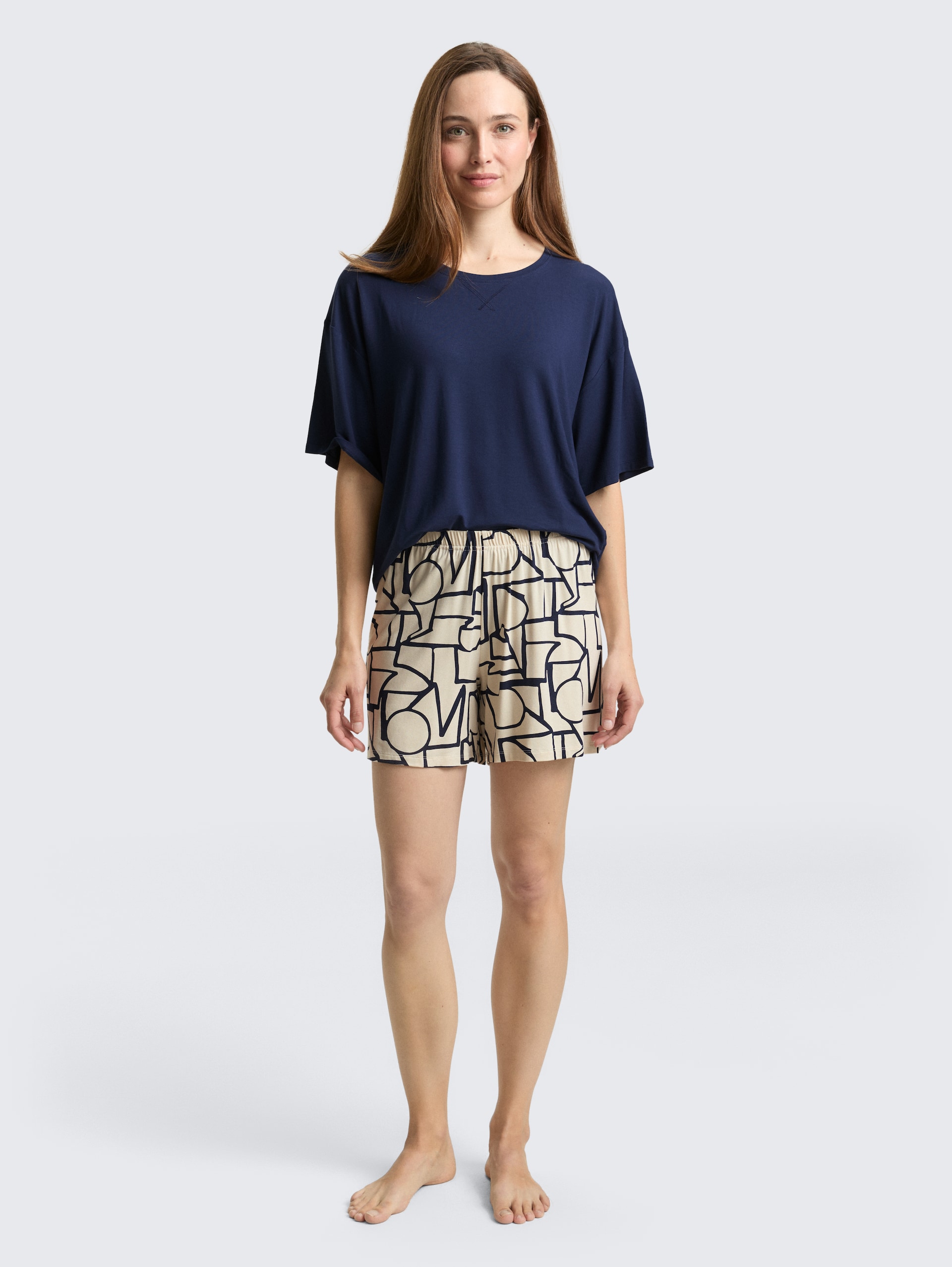 Pyjama set met motief - blue-dark-allover - zijaanzicht model