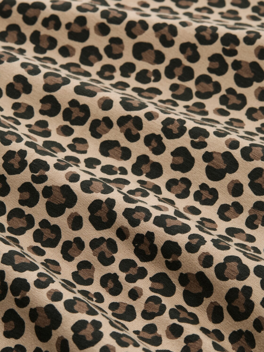 Pyjama-Set mit Leo-Print - braun-mittel-Allover - Material-Ansicht