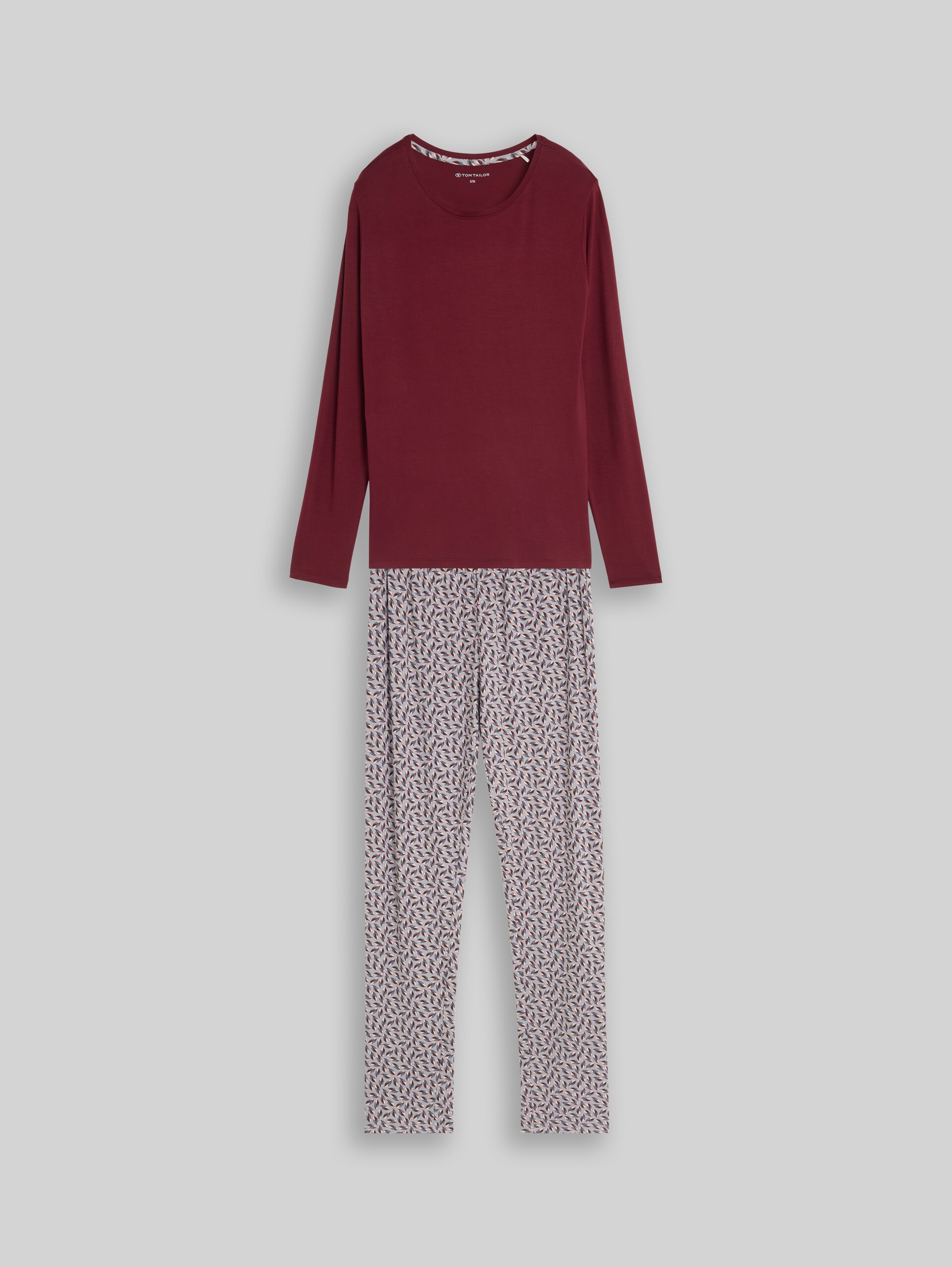 Pyjama-Set mit Allover-Print - red-medium-allover - Vorder-Produkt-Ansicht