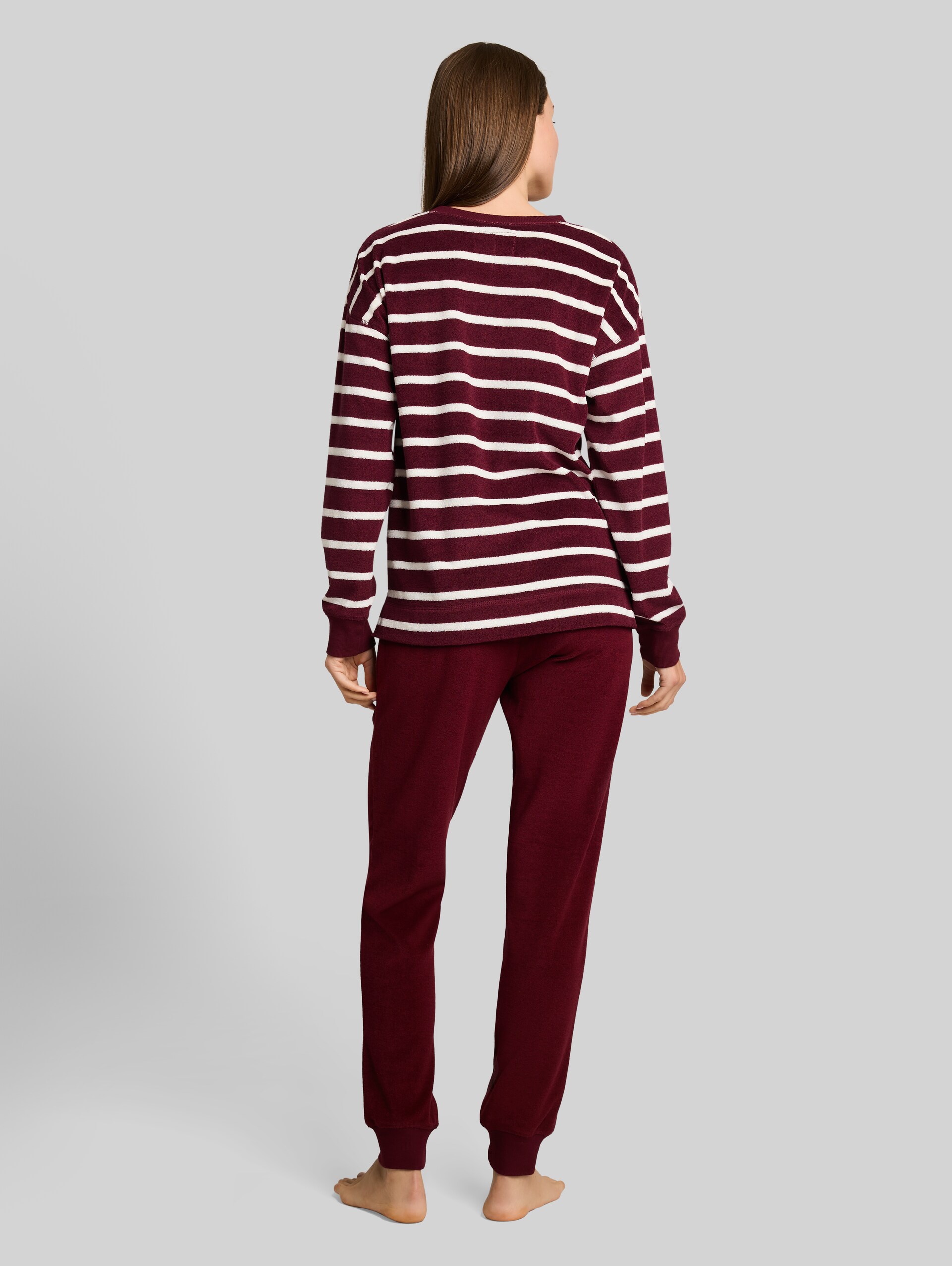 Pyjamaset van badstof - red stripes - Model-achteraanzicht