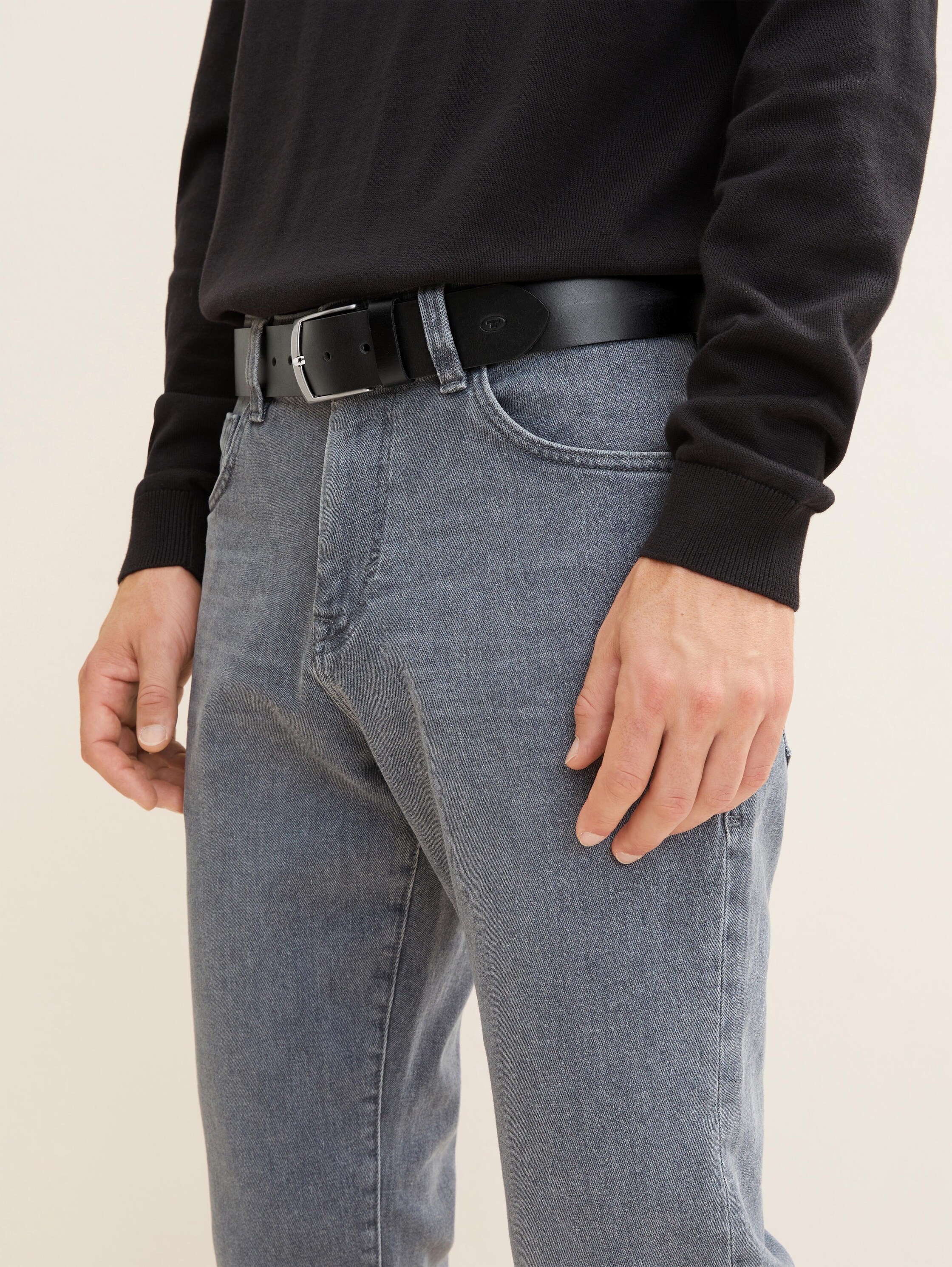 Ledergürtel im Used Look - black uni