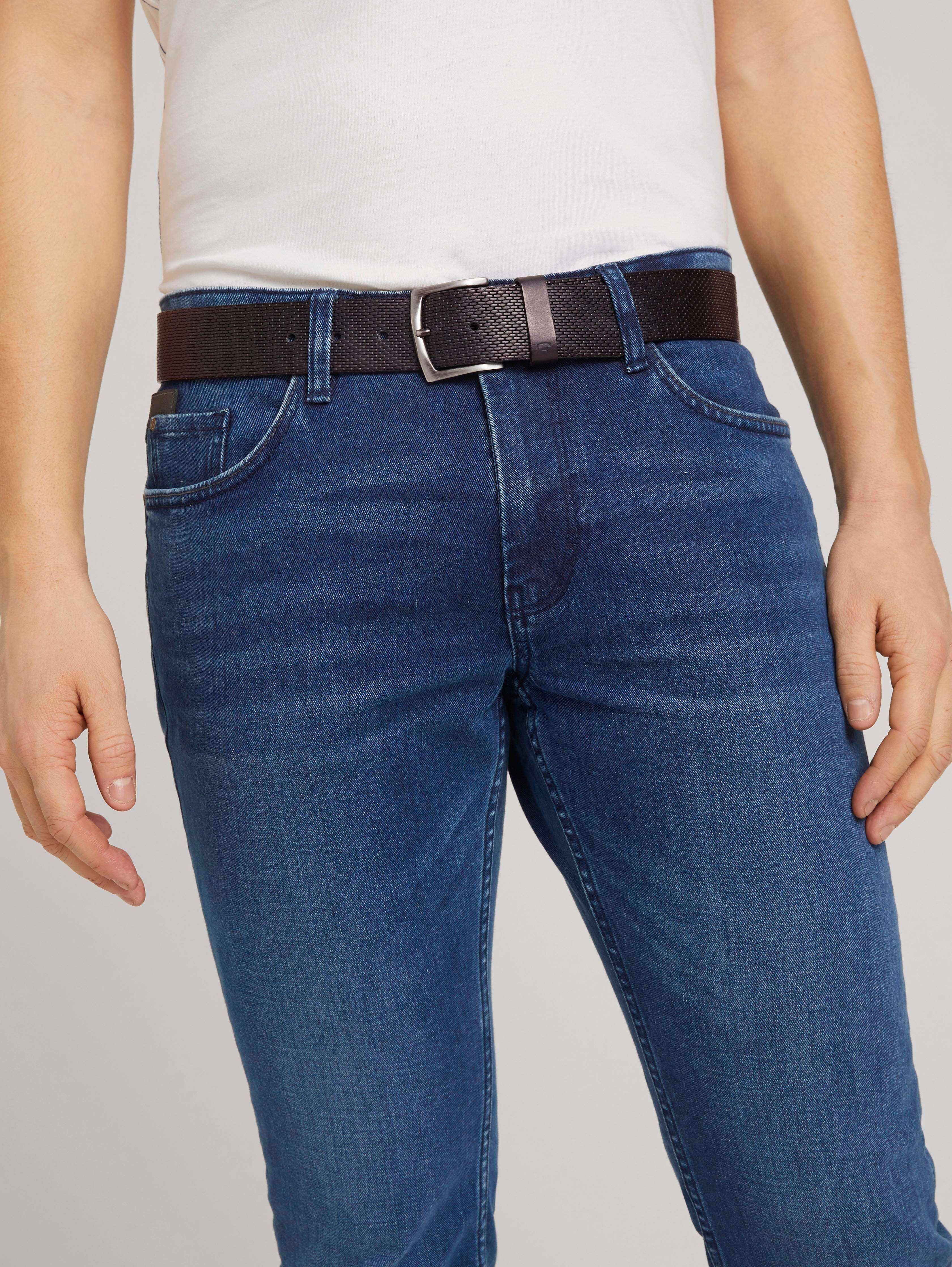 TTWILL Ledergürtel mit eckiger Dornschließe von Men, black uni