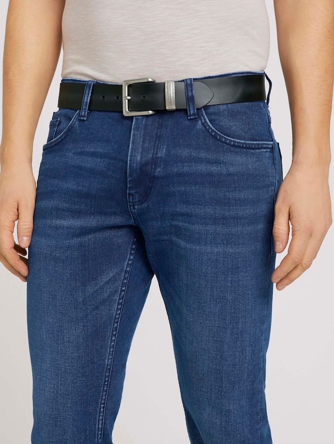 TTHARRY Ledergürtel mit eckiger Dornschließe von Men, navy uni