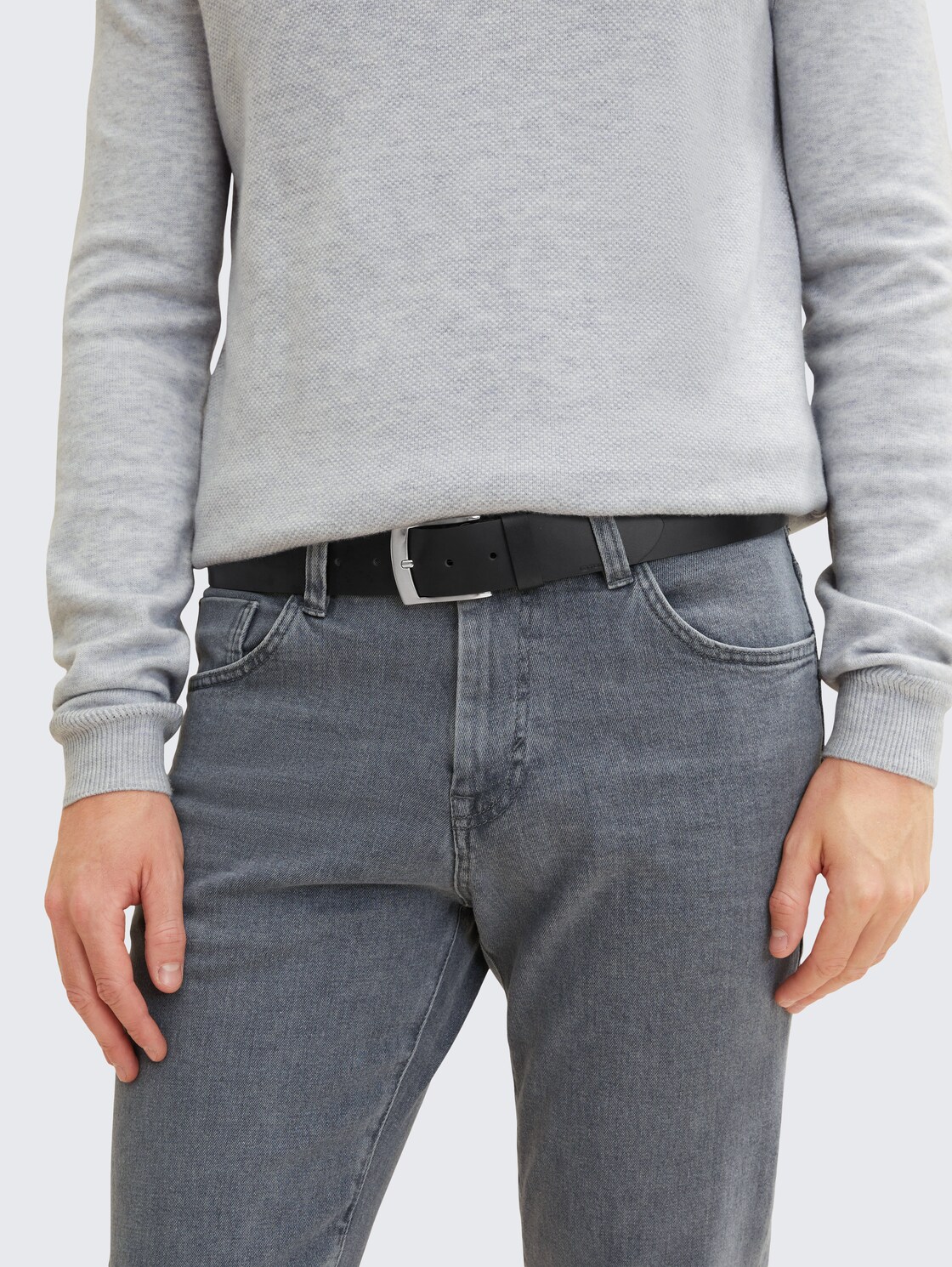 TTANDREW Ledergürtel mit eckiger Dornschließe - black uni