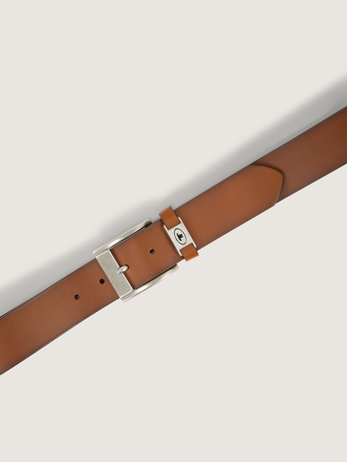 TTNATHAN Ledergürtel mit eckiger Dornschließe - light brown uni - Produkt-Ansicht von oben 