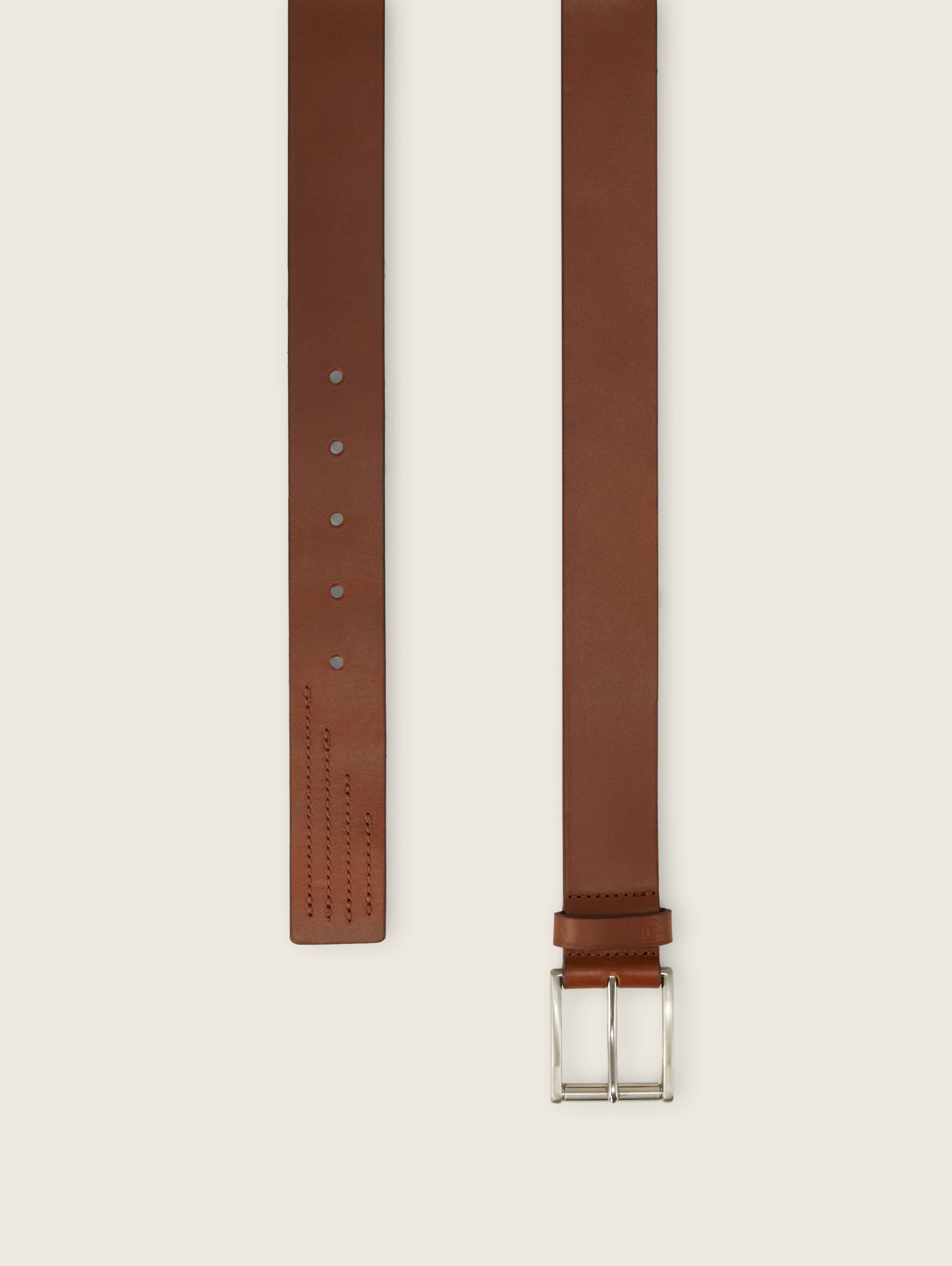 Ledergürtel mit eckiger Dornschließe - light brown uni - Produkt-Ansicht von oben 