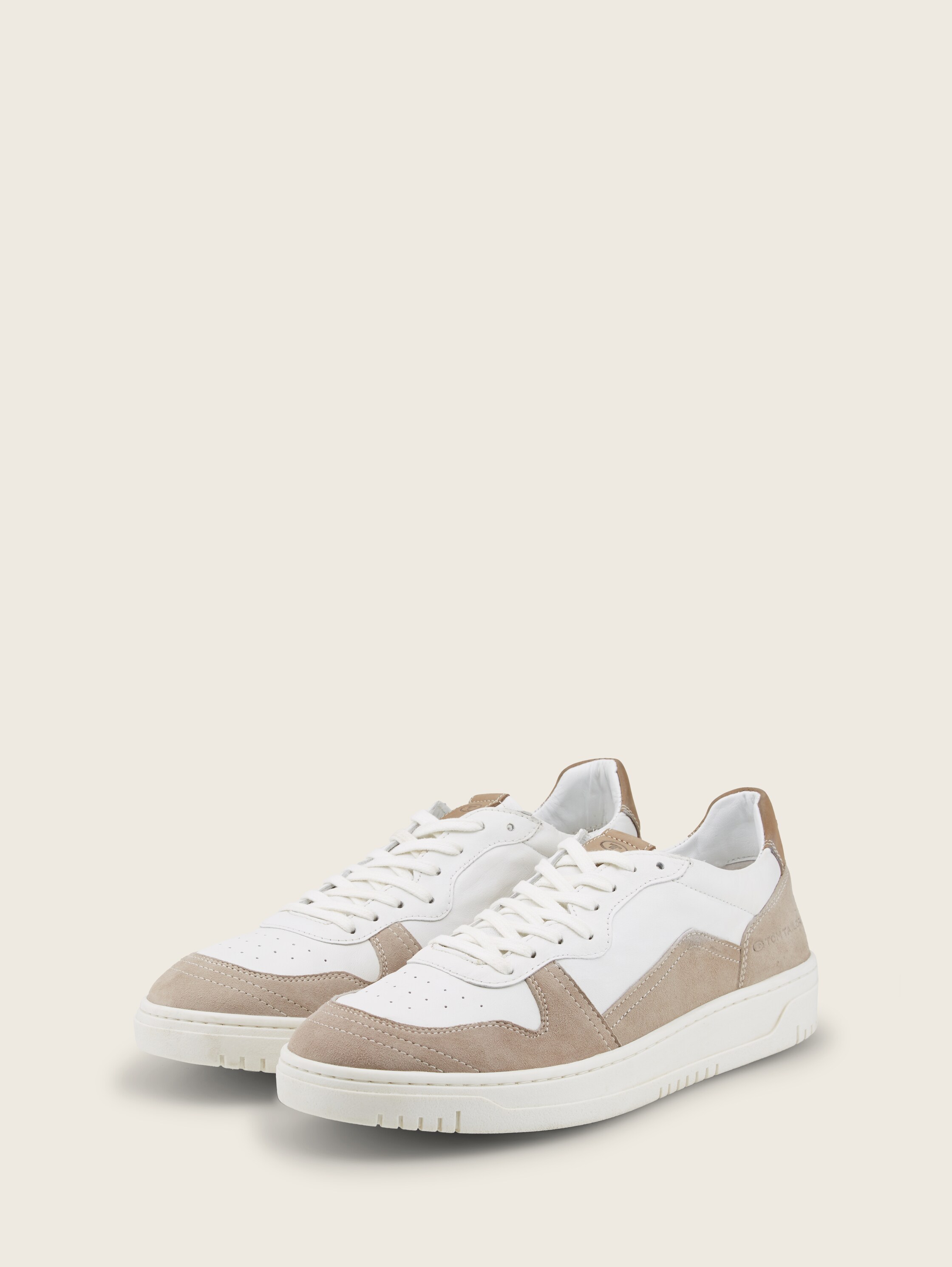 Sneaker mit Leder - weiß - Detail