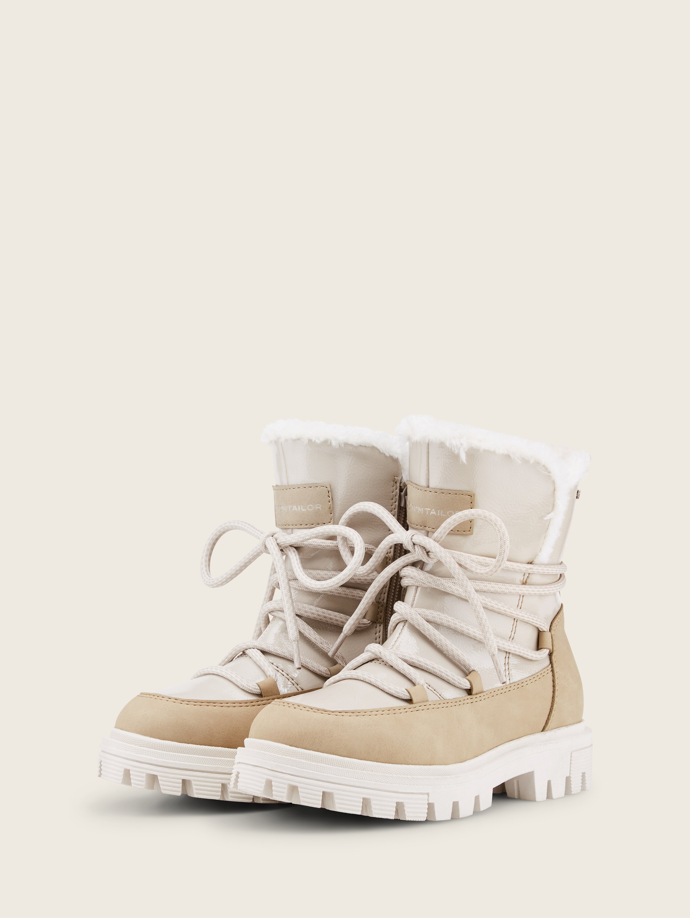 Stiefel mit Block-Absatz - 1