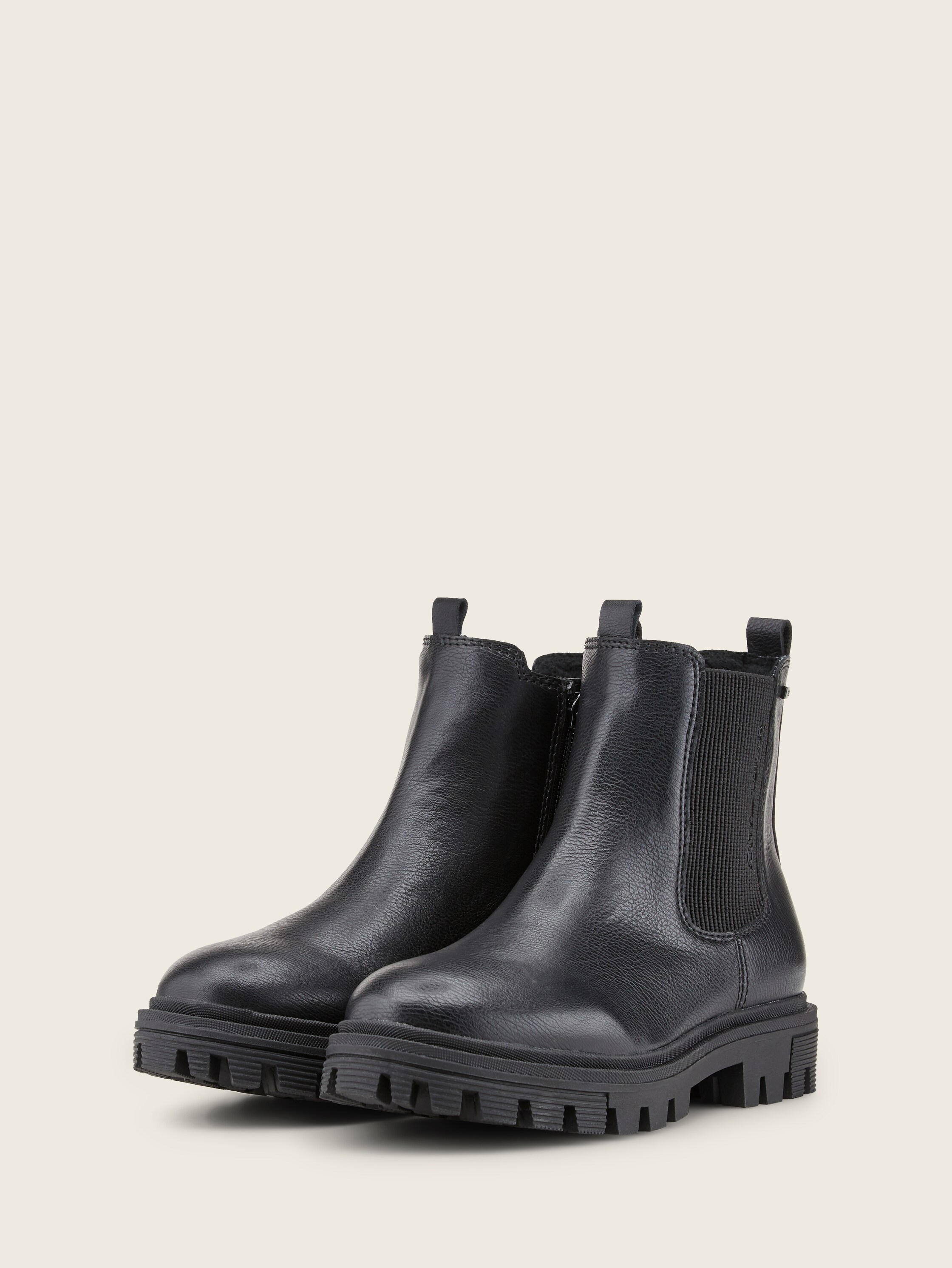Stiefelette mit Block-Absatz - schwarz - Detail