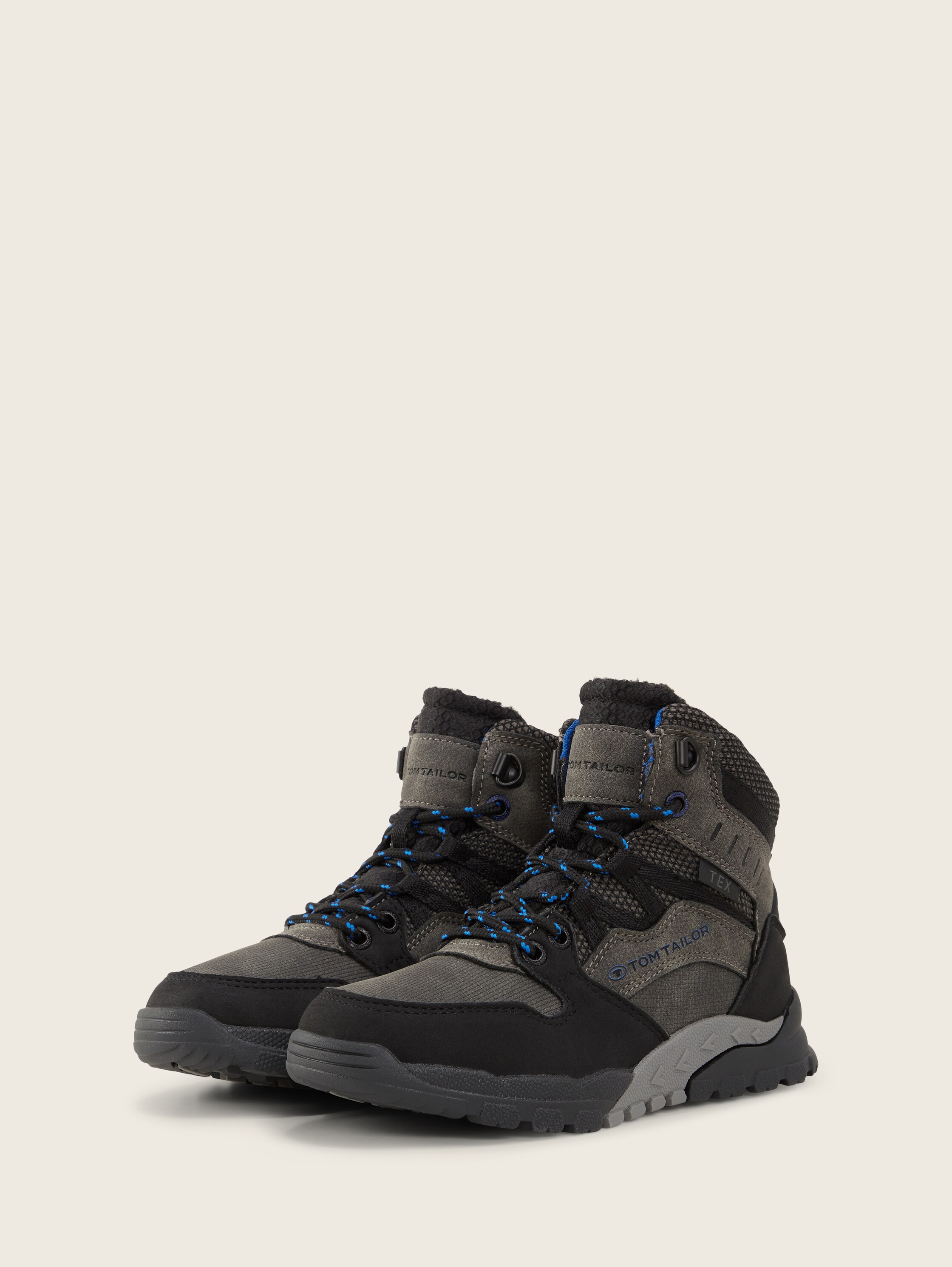 Gemusterte Stiefel - 1