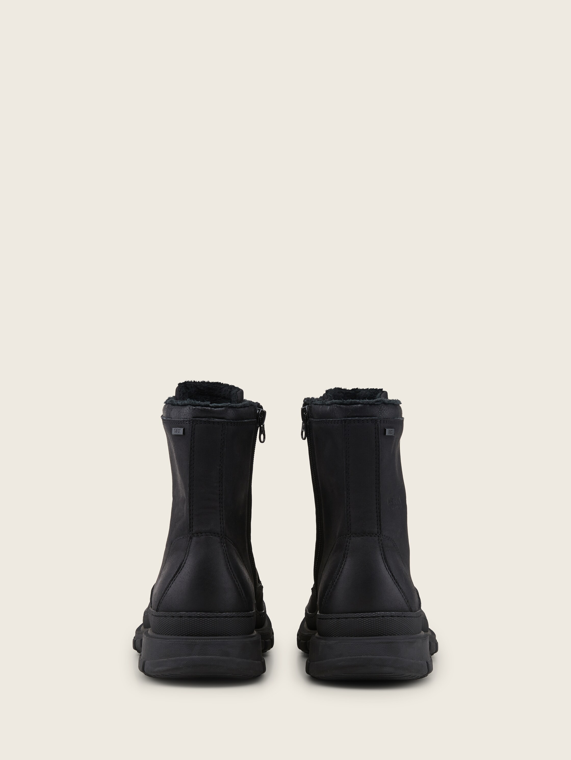Gefütterte Stiefel - 3