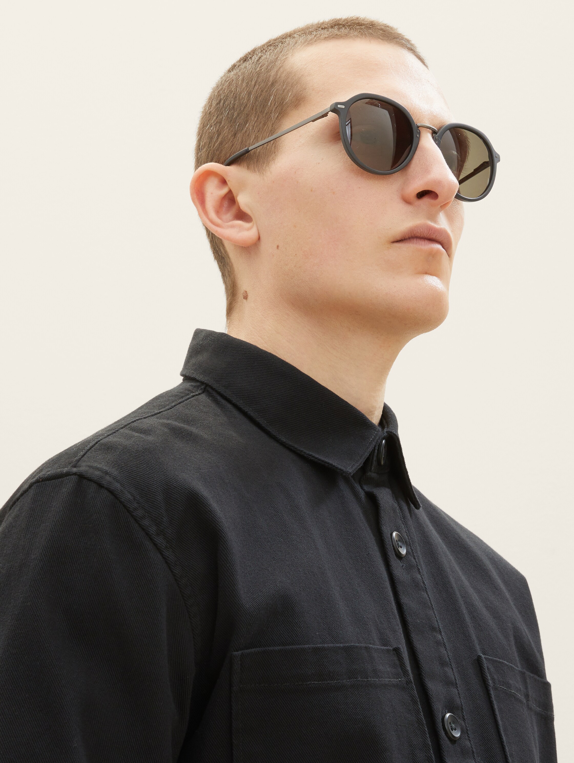 Lunettes de soleil rétro ovales - noires - 