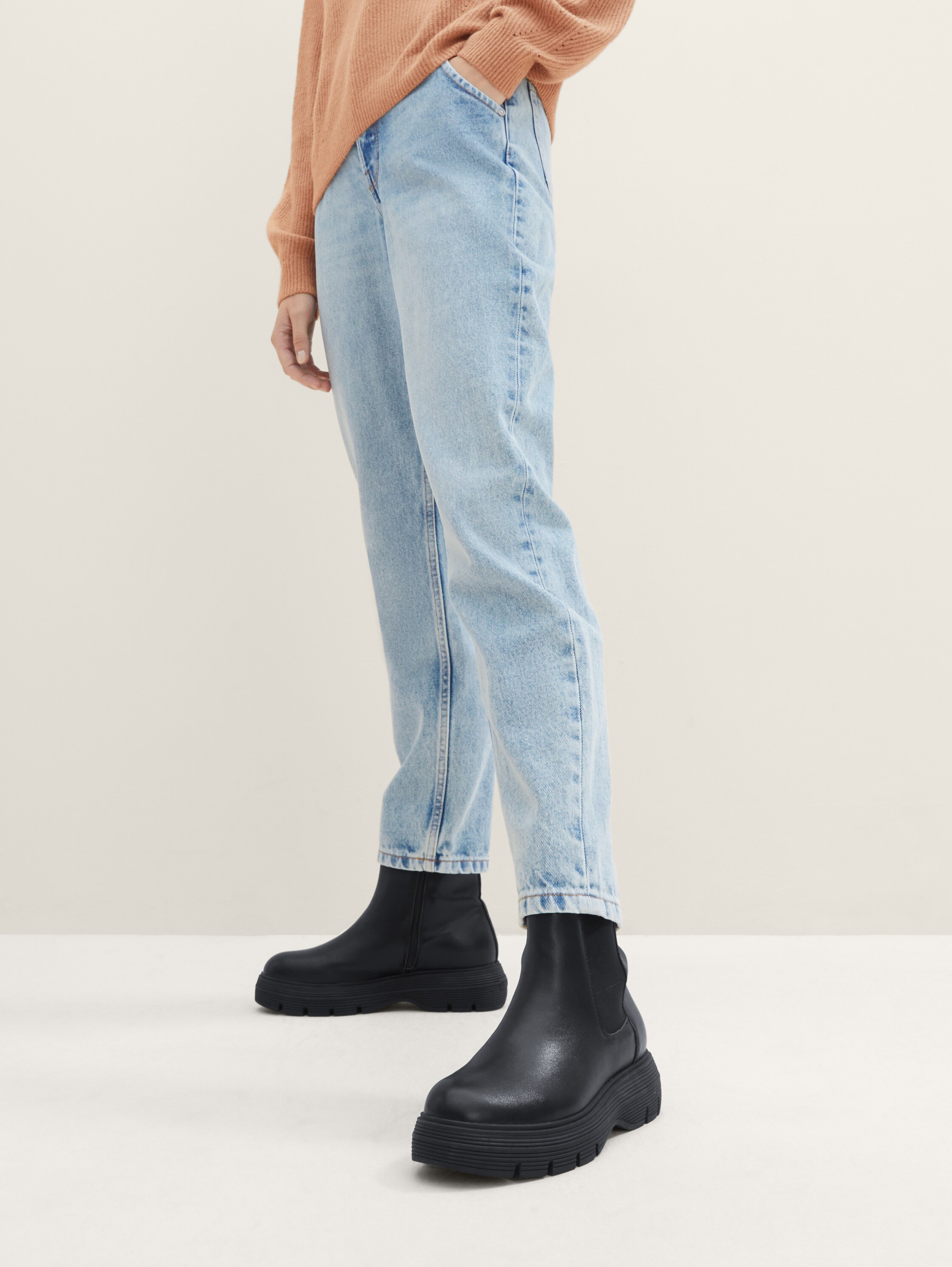 Stiefeletten mit Plateau-Absatz - 1