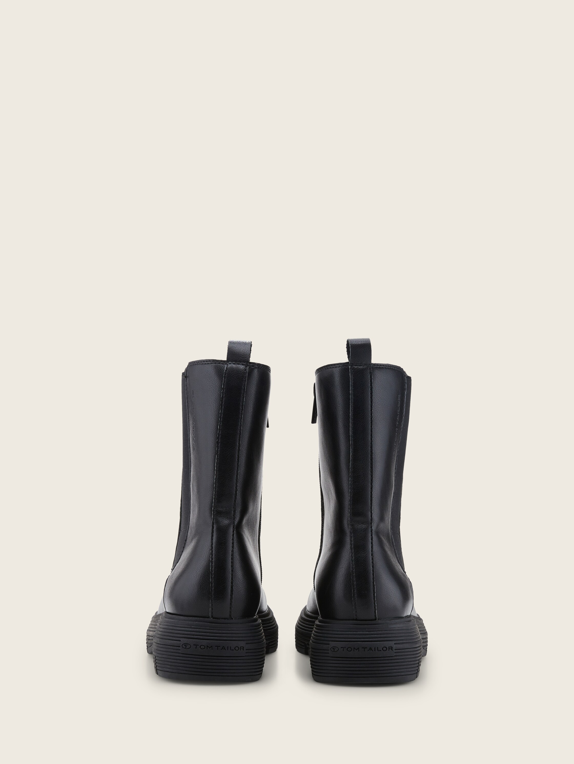 Stiefeletten mit Plateau-Absatz - 3