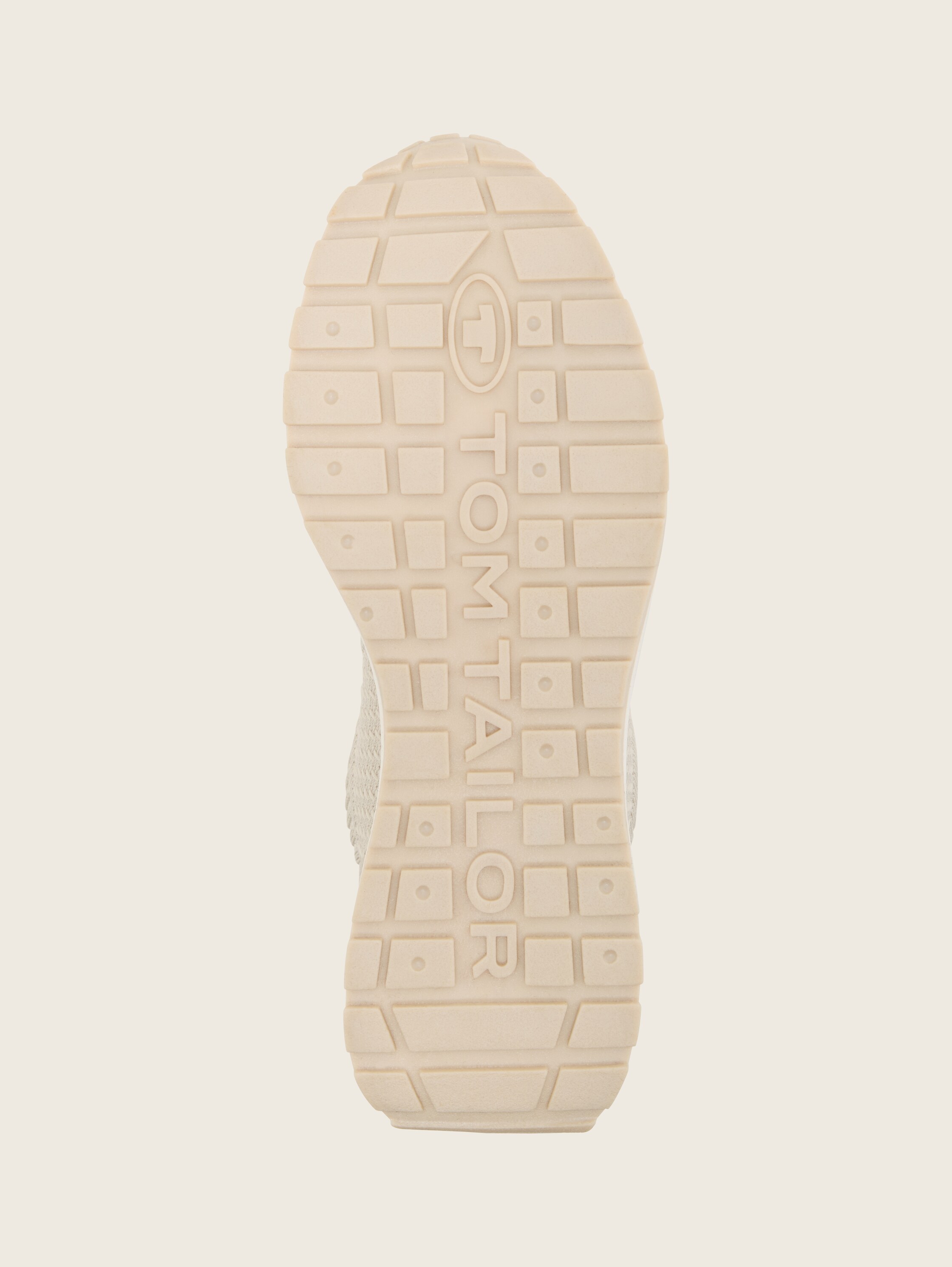 Basic Sneaker - 6
