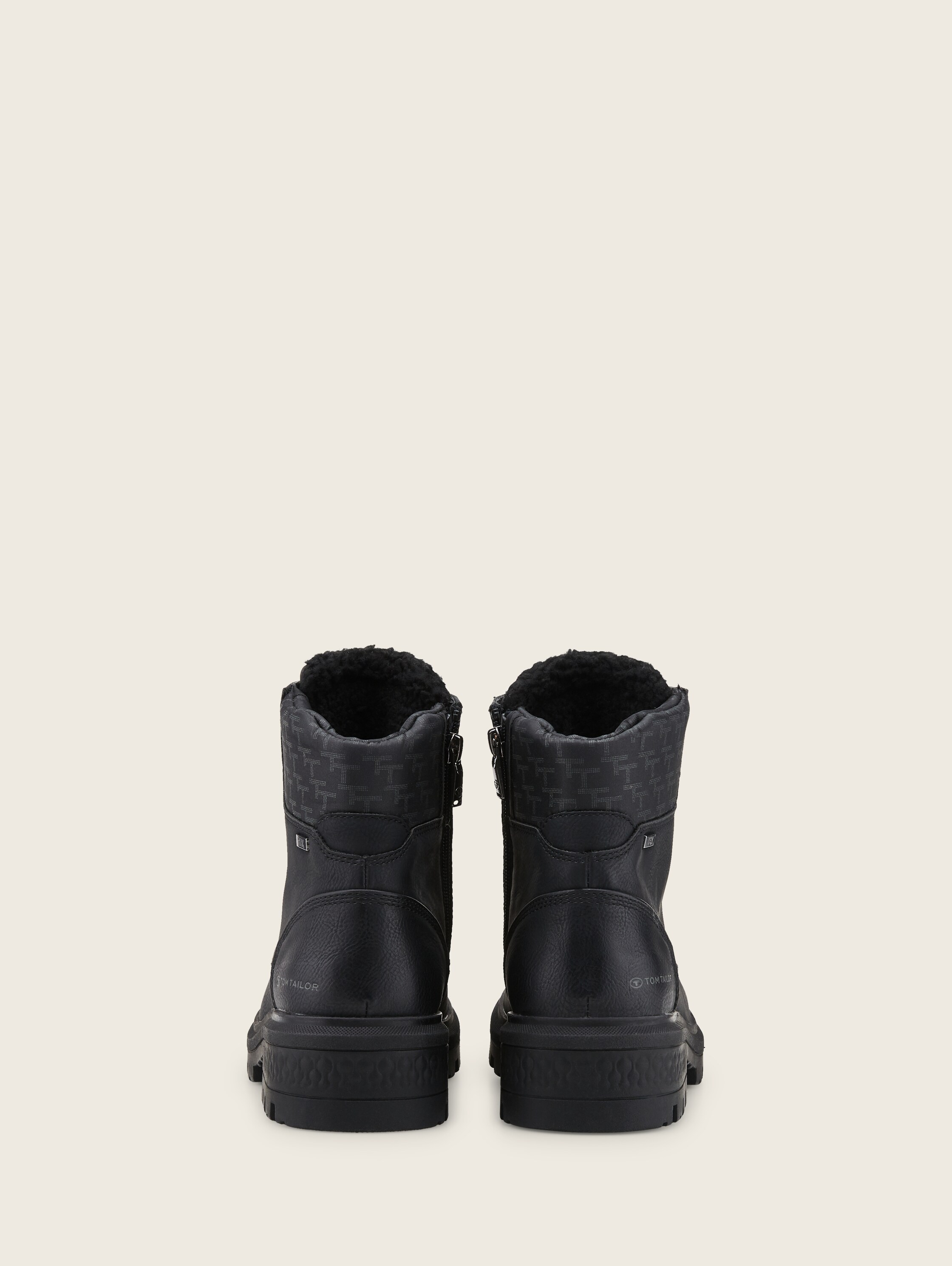 Gefütterte Stiefel mit Block-Absatz - 3