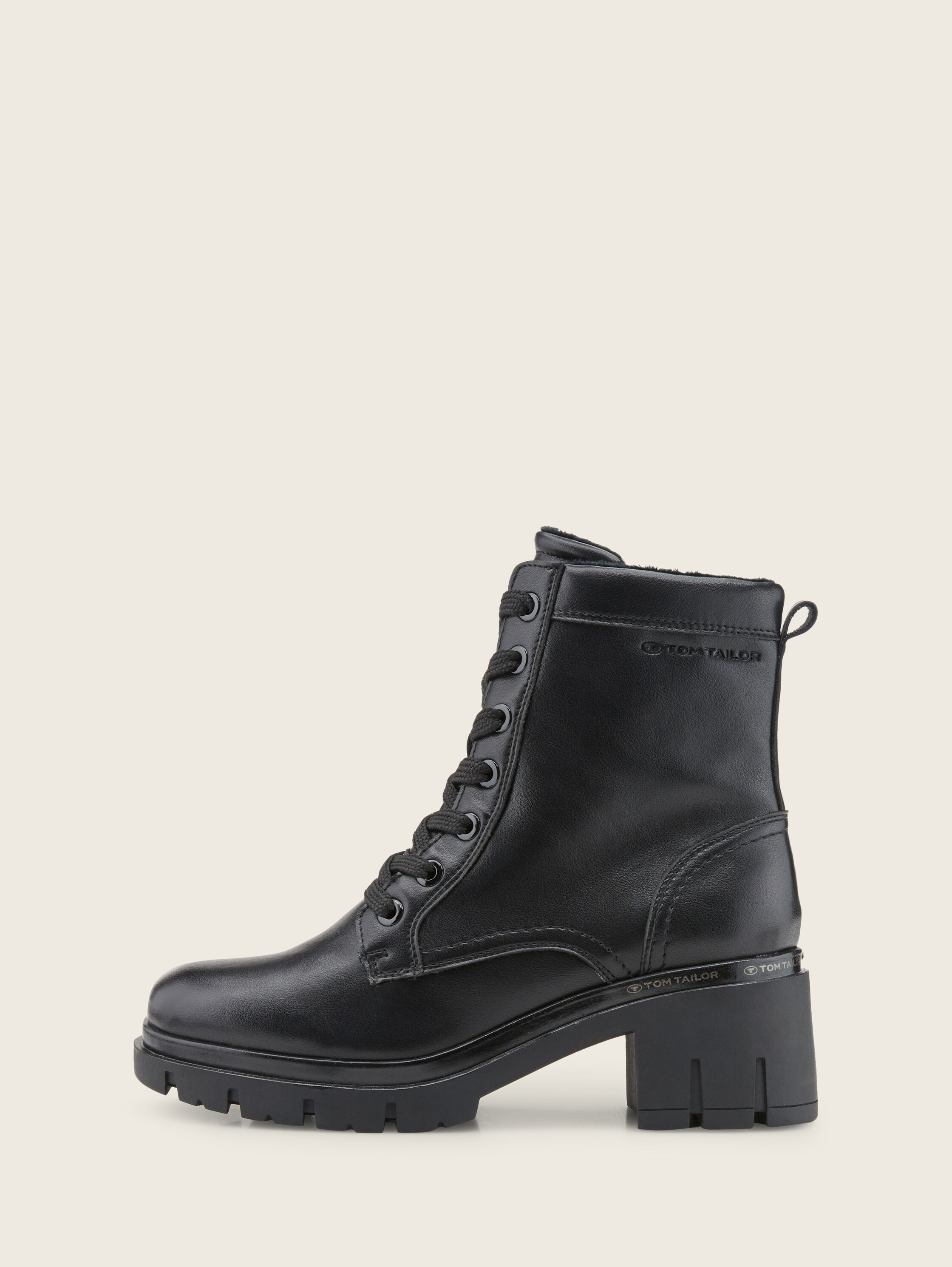 Gefütterte Stiefel mit Block-Absatz - black - seitliche Produkt-Ansicht