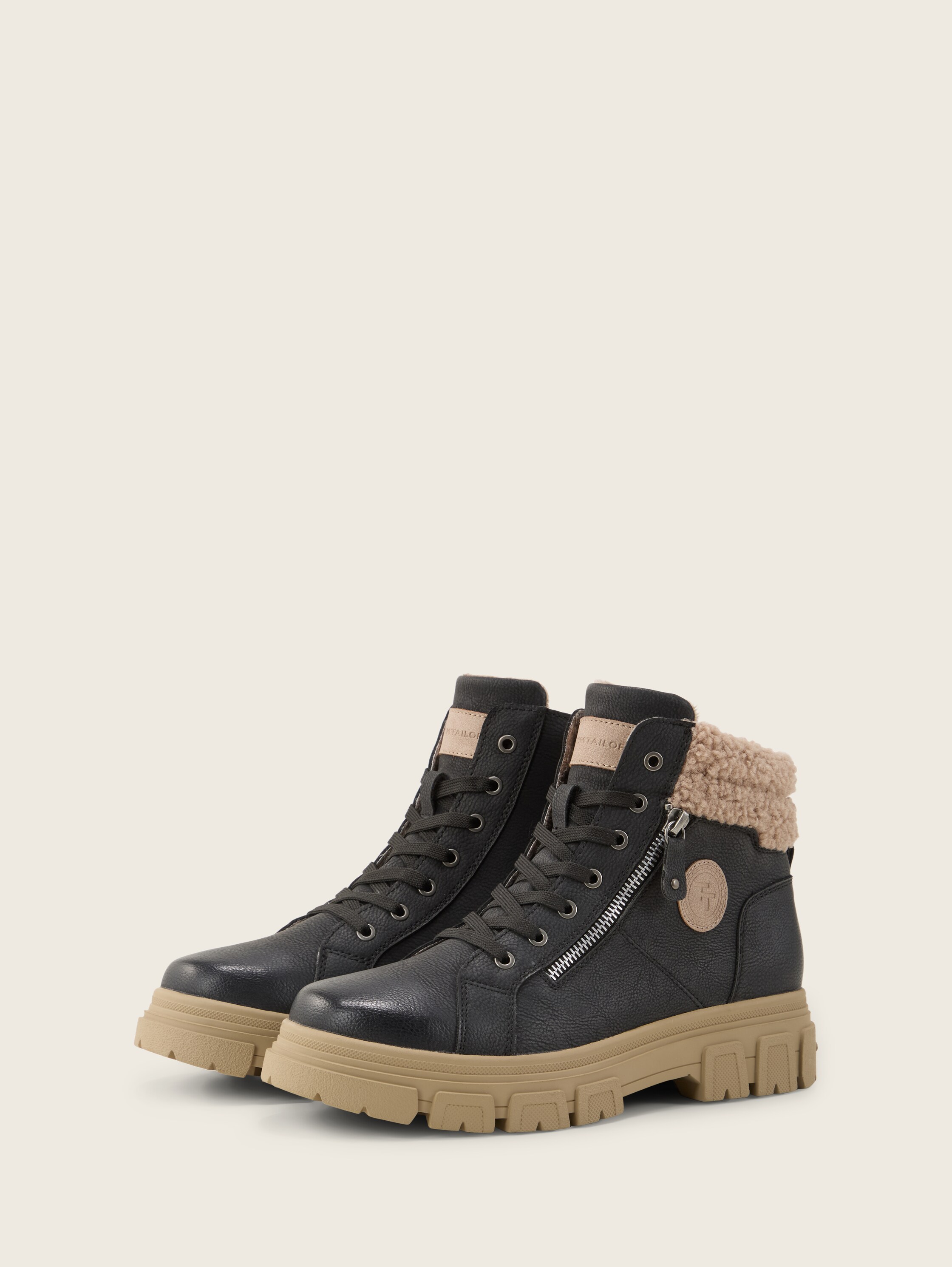 Gefütterte Stiefeletten - 1